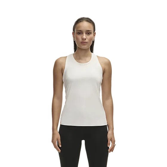 396125105102 CASALL Essential Racerback Tank 396125105102 CASALL Essential Racerback Tank Model01 Detail