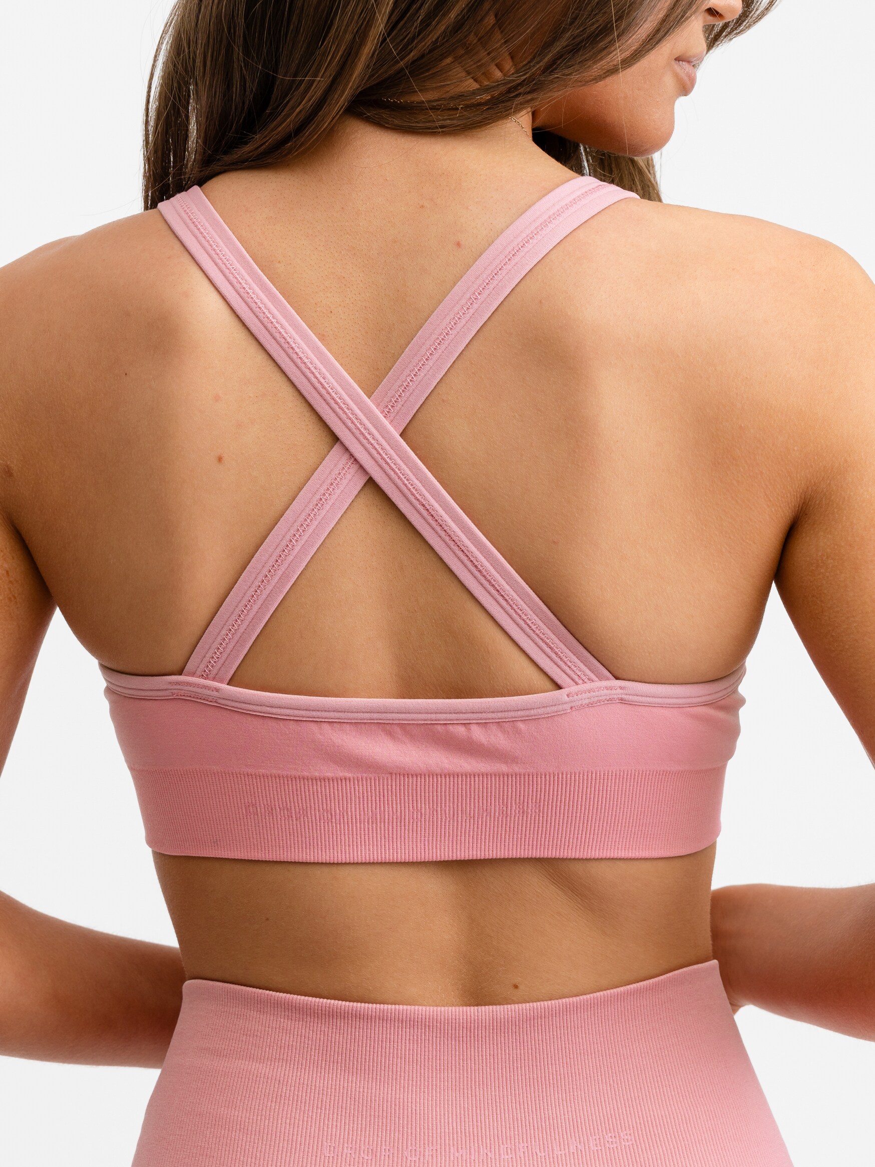 DROP OF MINDFULNESS, SIGNATURE SEAMLESS V SHAPE BRA