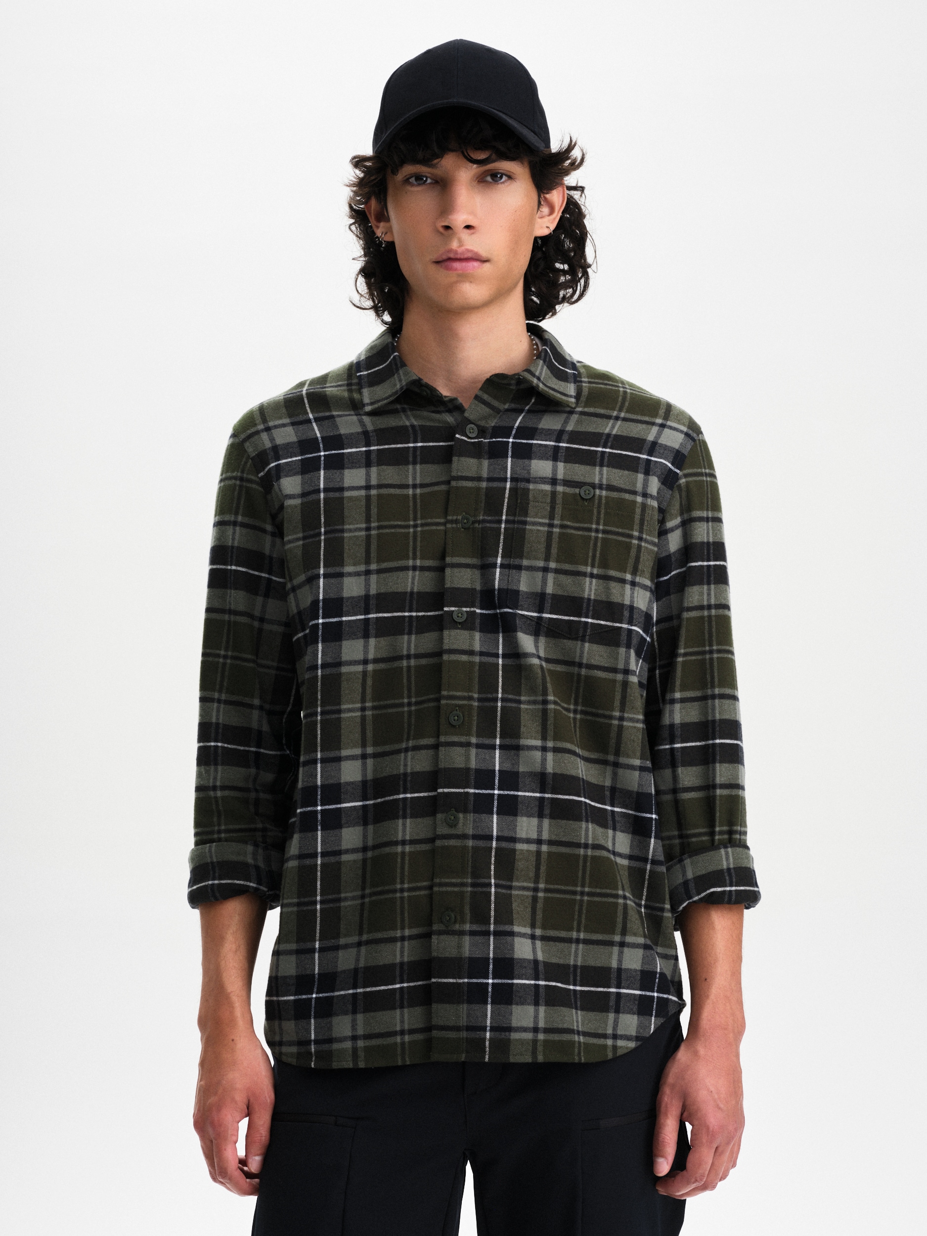 
EVEREST, 
M FLANNEL SHIRT, 
Detail 1
