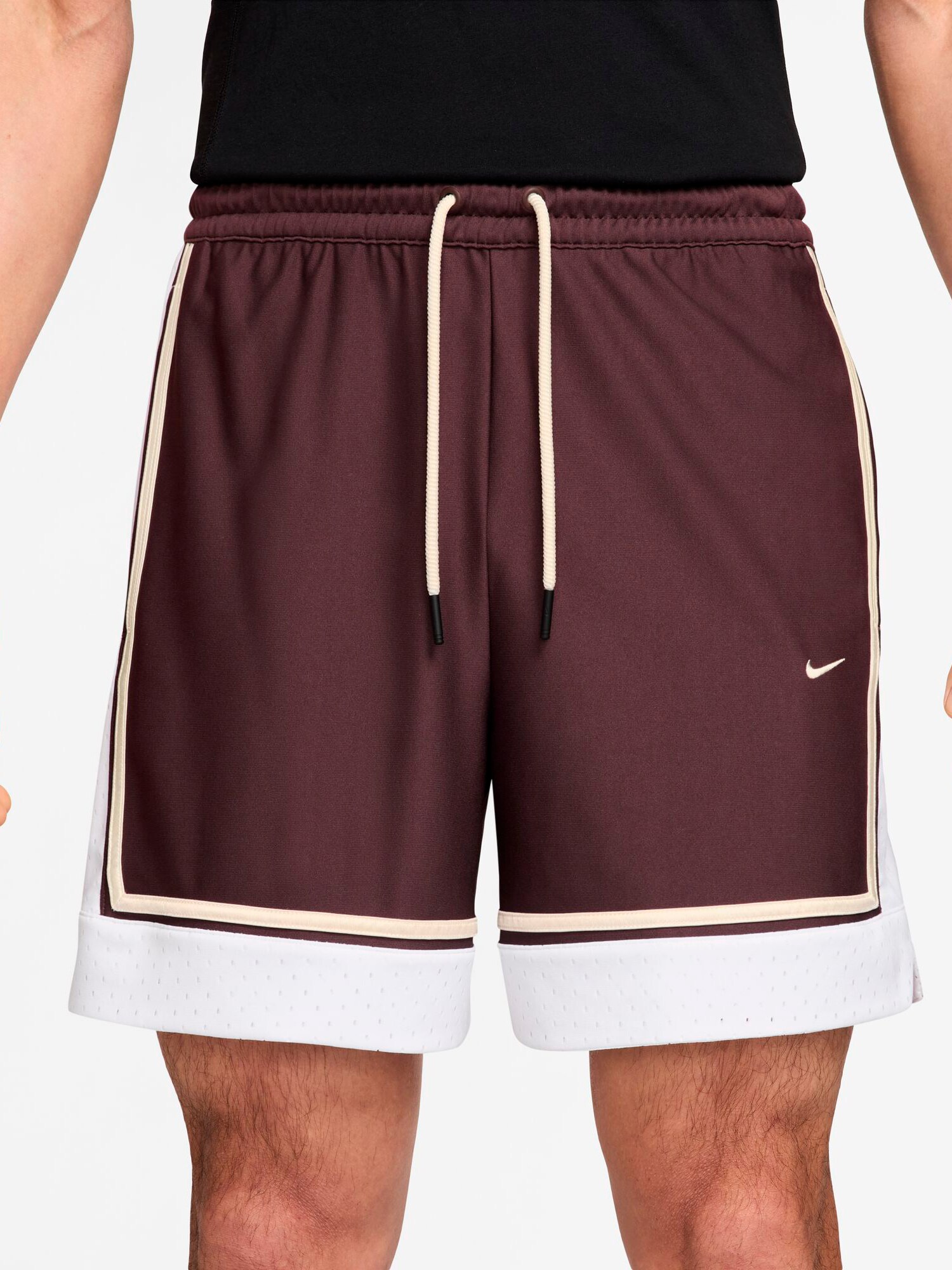 
NIKE, 
M STANDARD ISSUE SHORTS, 
Detail 1
