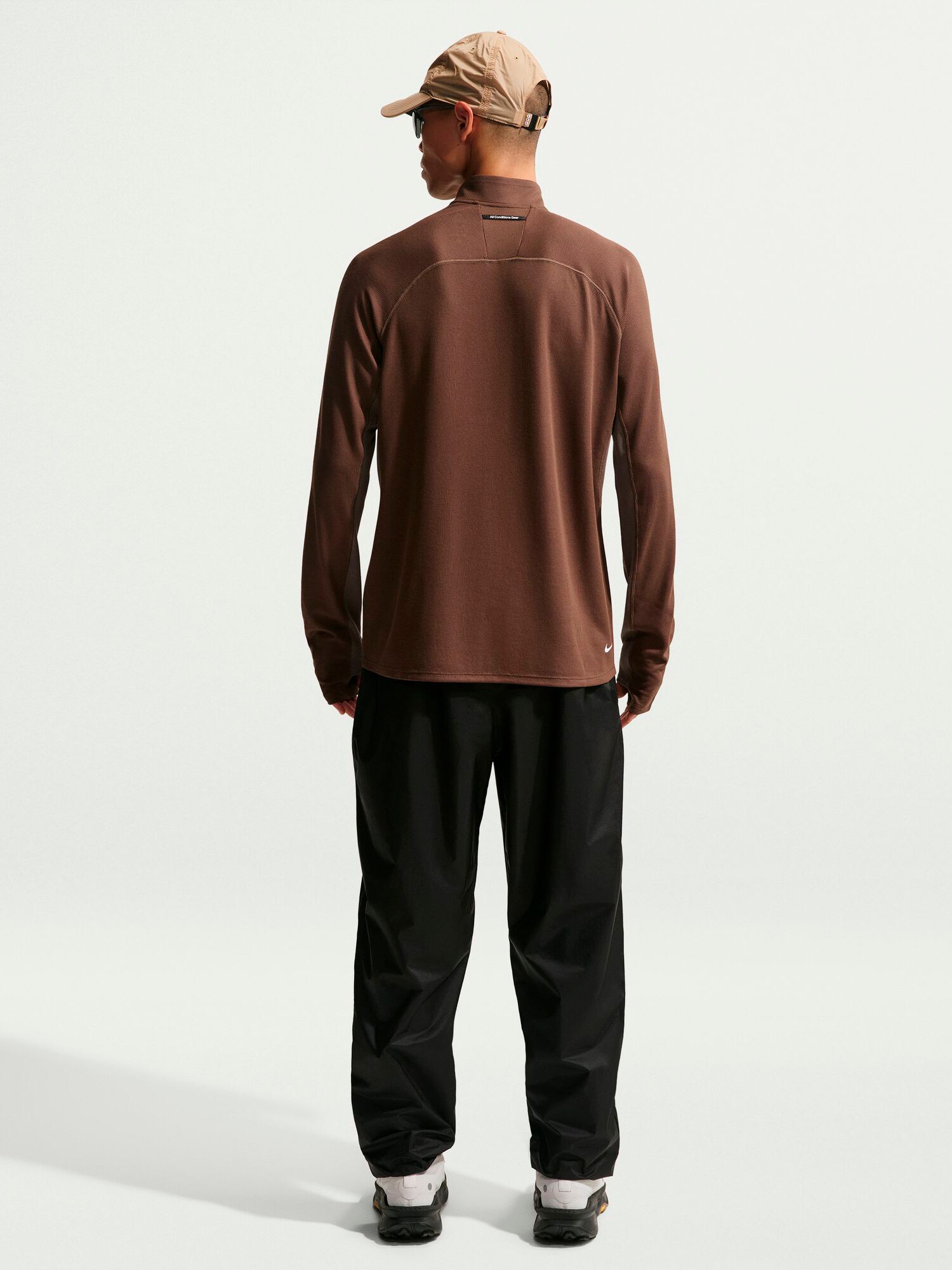 NIKE, M NIKE ACG "TRAILWIND" STORM-FIT PANTS