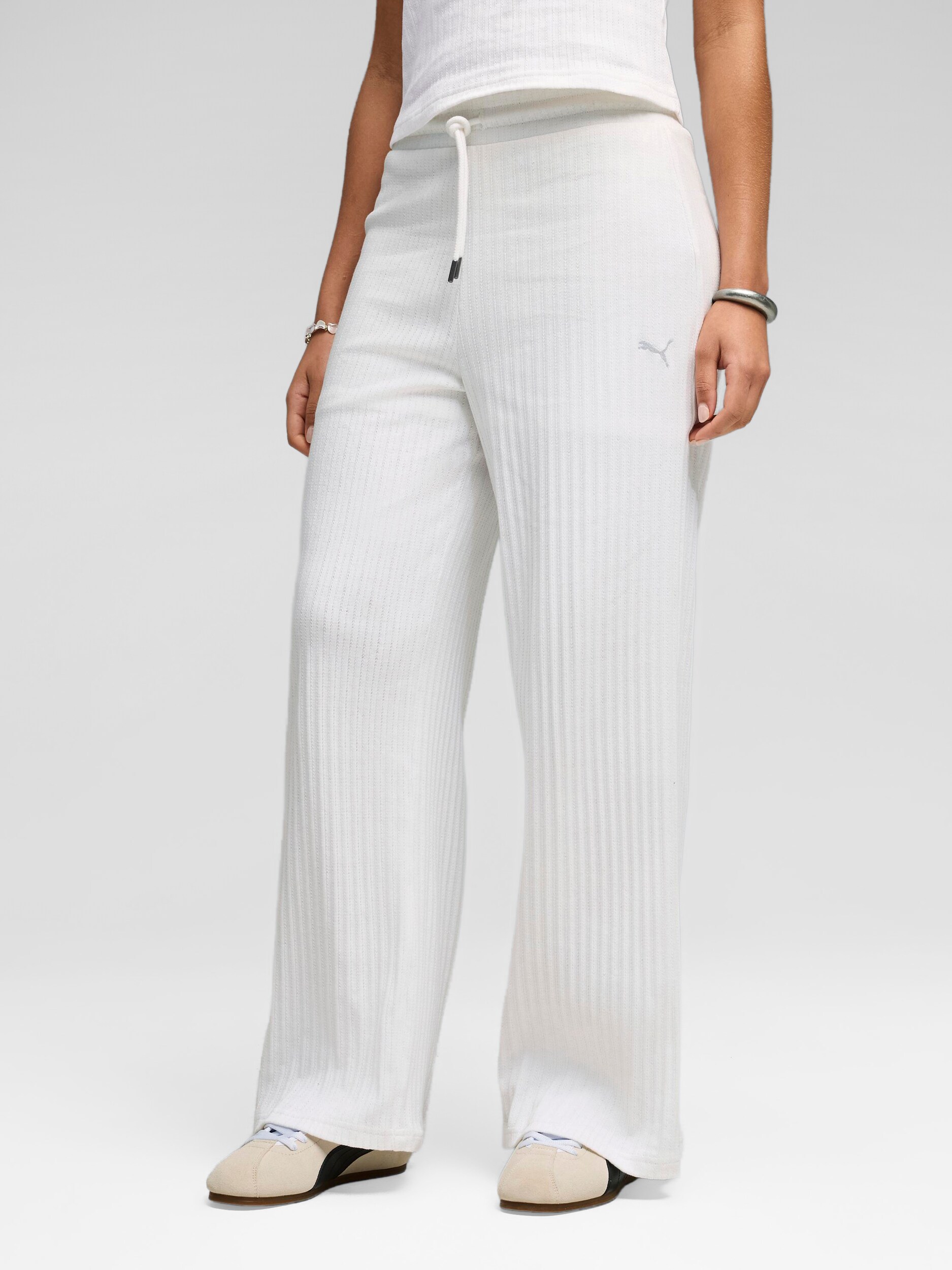 
PUMA, 
W COMFORT HIGH-WAIST WIDE LEG PANTS, 
Detail 1
