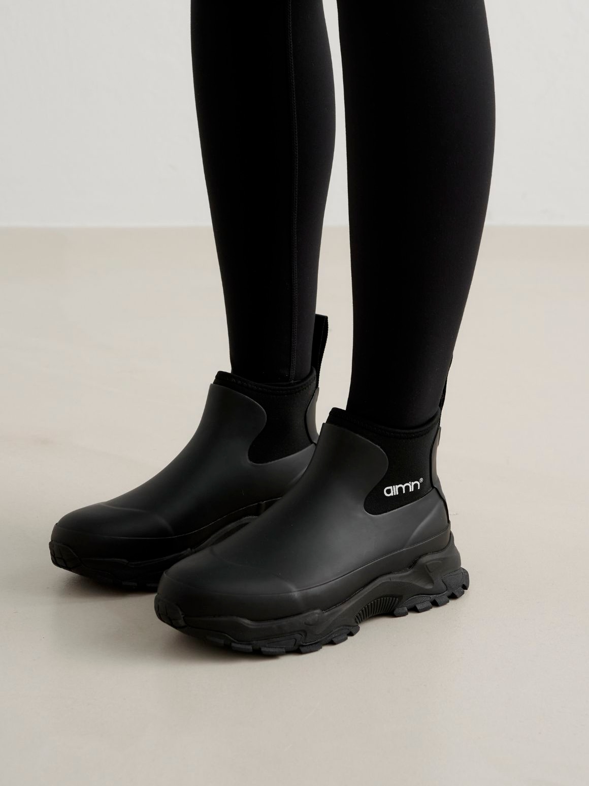 
AIM&acute;N, 
W RAIN BOOT, 
Detail 1
