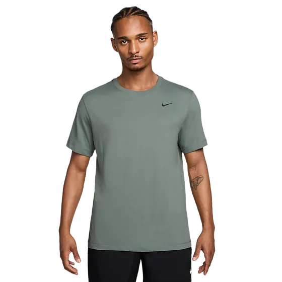 313572118101 NIKE  M Nk Dry Tee Dfc Crew Solid 313572118101 NIKE M Nk Dry Tee Dfc Crew Solid  Model01 Detail