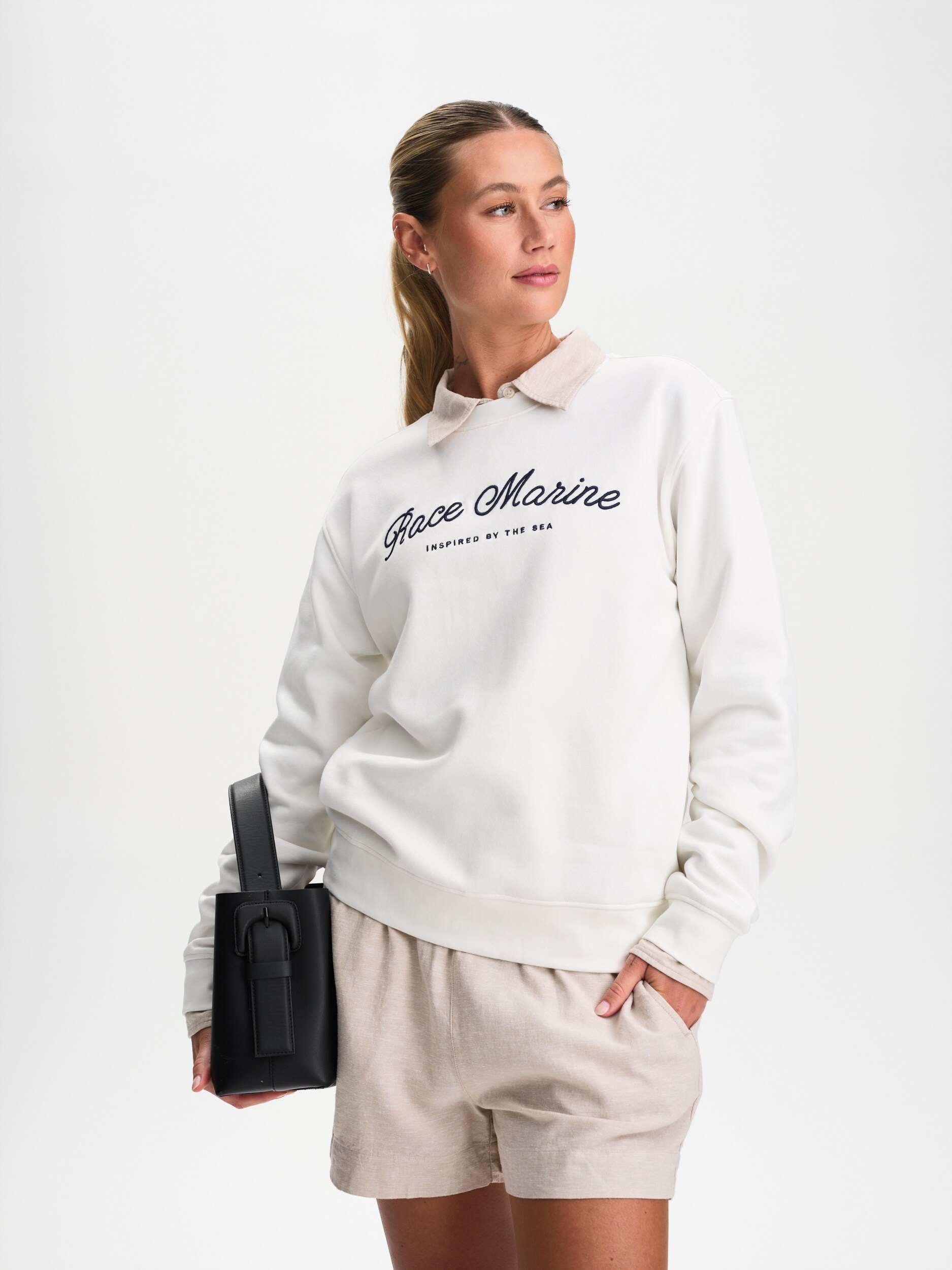 
RACE MARINE, 
W SEA SIDE CREW, 
Detail 1
