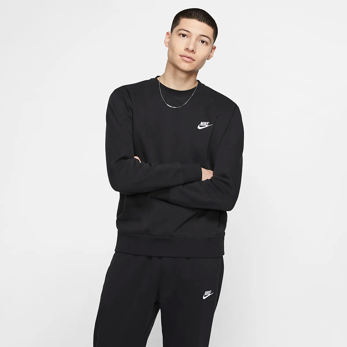 NIKE М Клуб Crw Bb