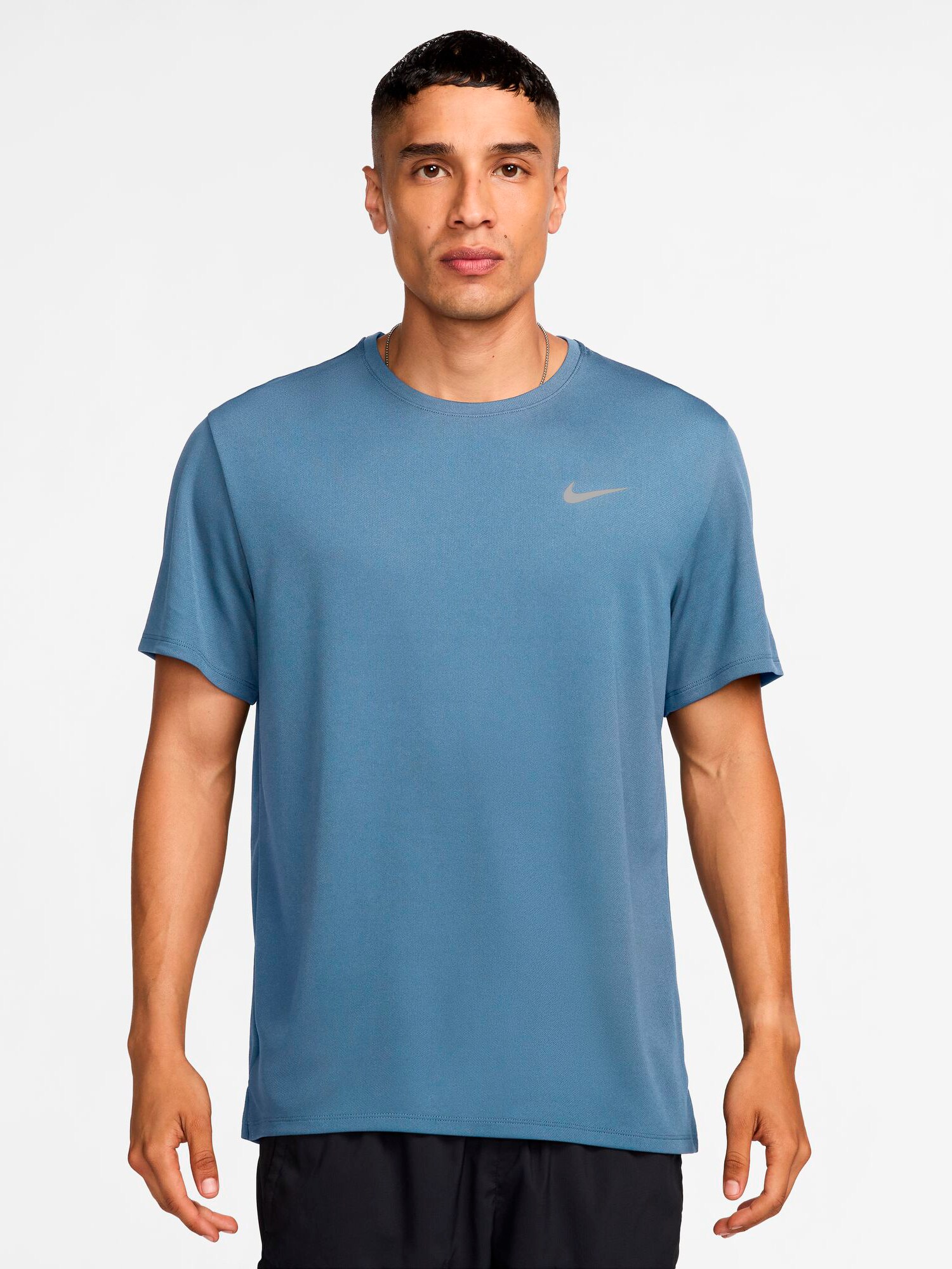 
NIKE, 
M Nike Dri-Fit Uv Mi, 
Detail 1
