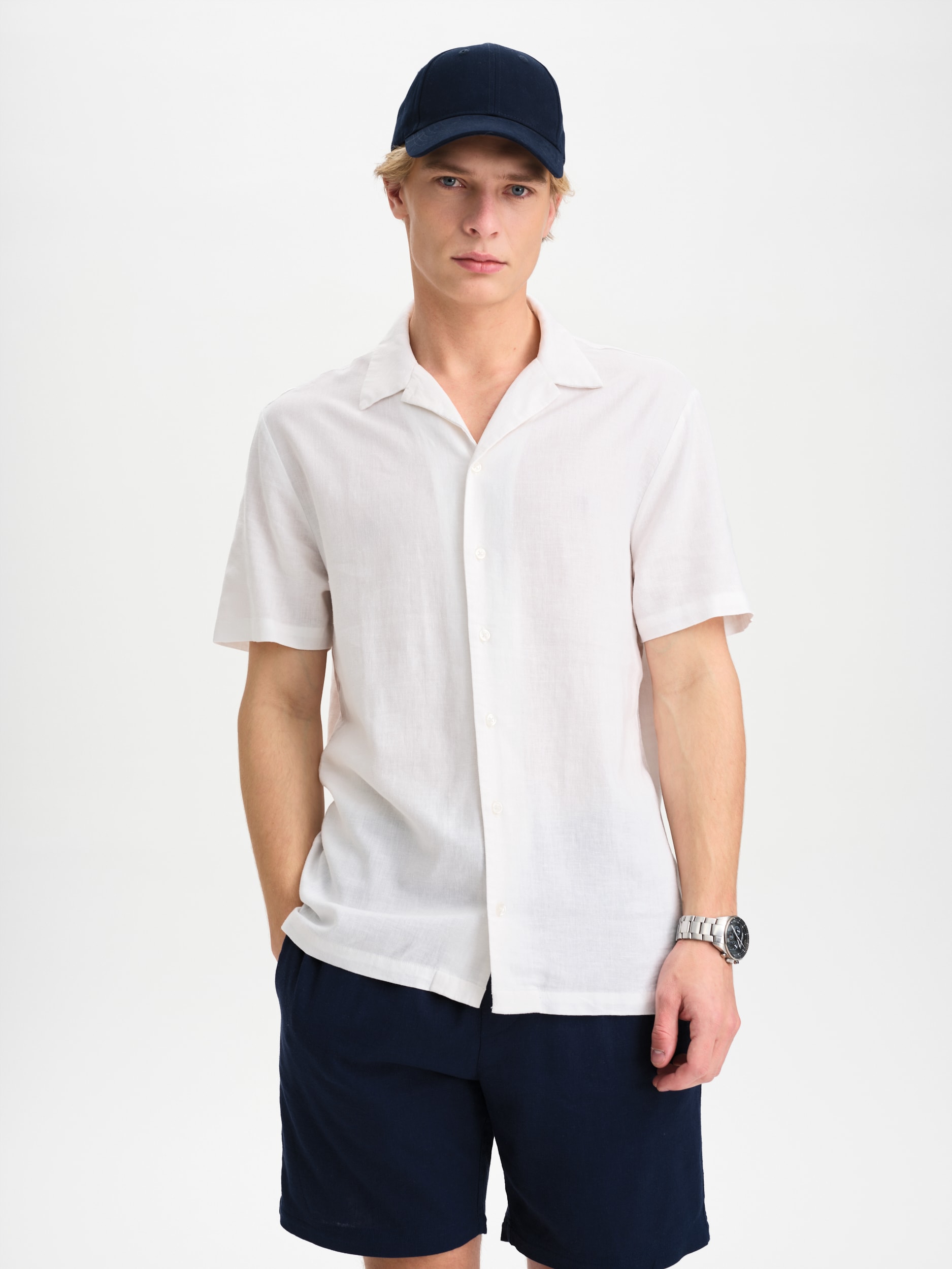 
RACE MARINE, 
M COAST LINEN SHIRT, 
Detail 1
