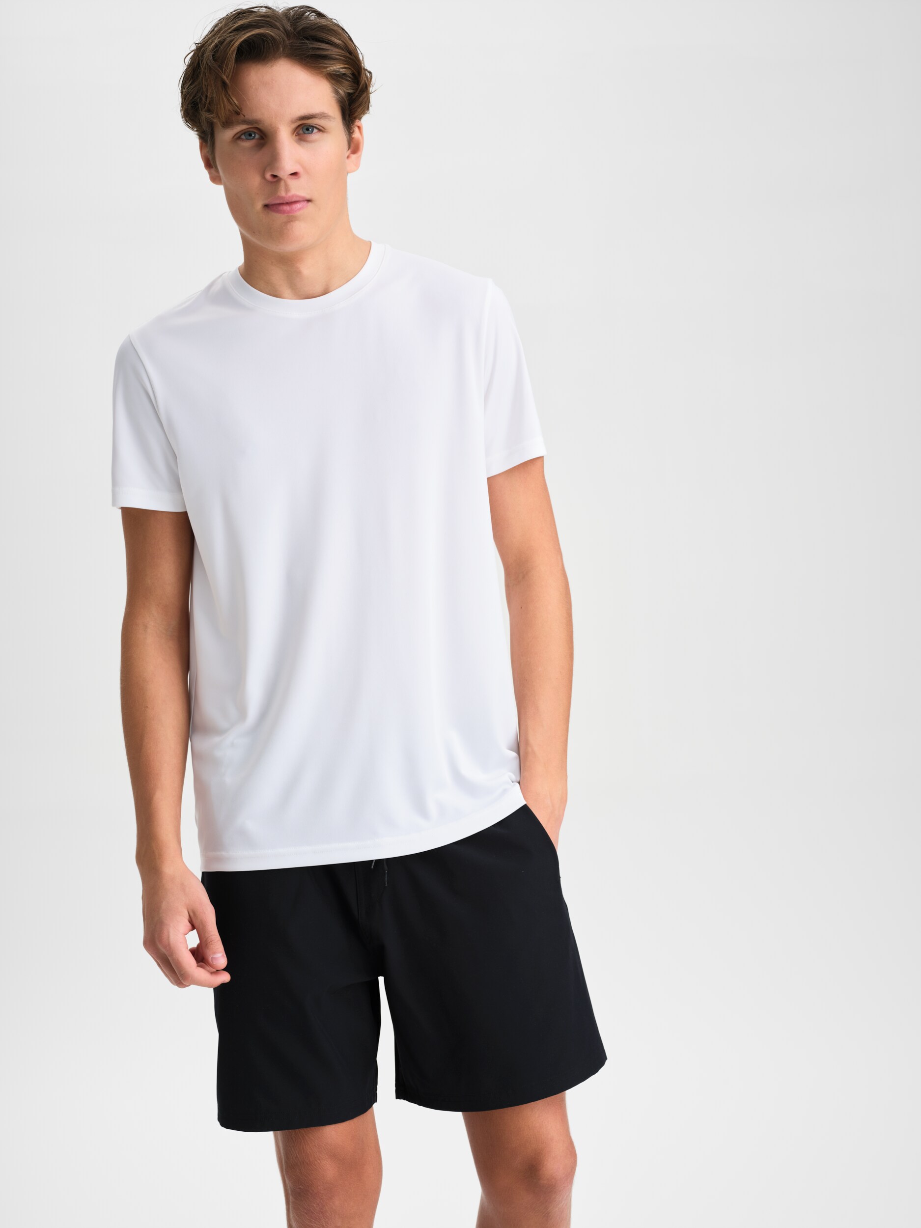 
SOC, 
M BASE TEE, 
Detail 1
