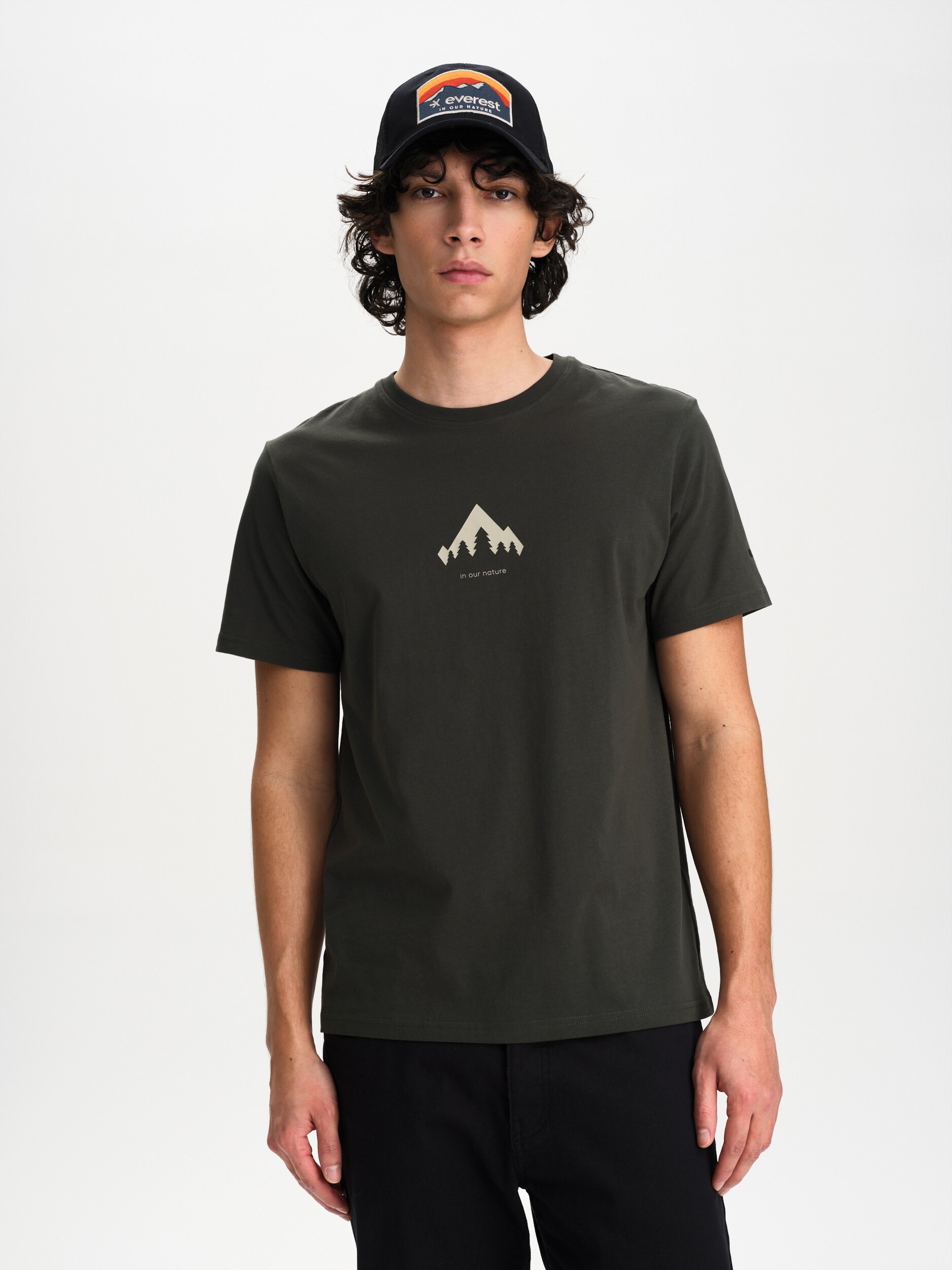 
EVEREST, 
M Recline Tee, 
Detail 1

