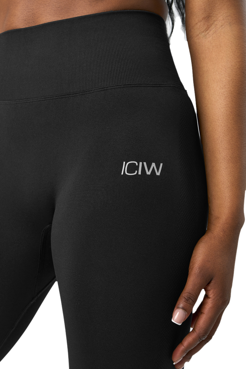 ICANIWILL, W Define Seamless Scrunch Tights