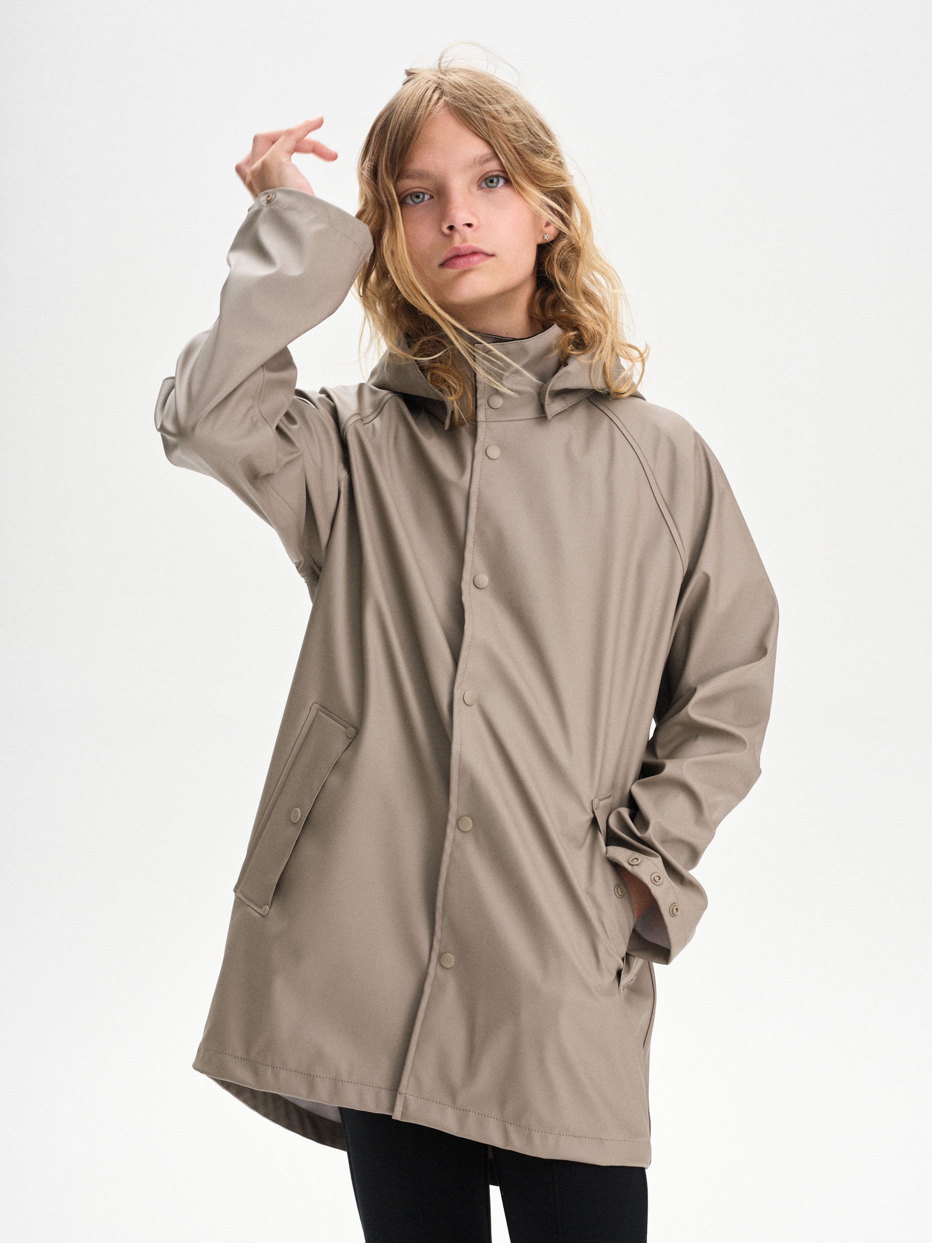 
EVEREST, 
J Rain Coat, 
Detail 1
