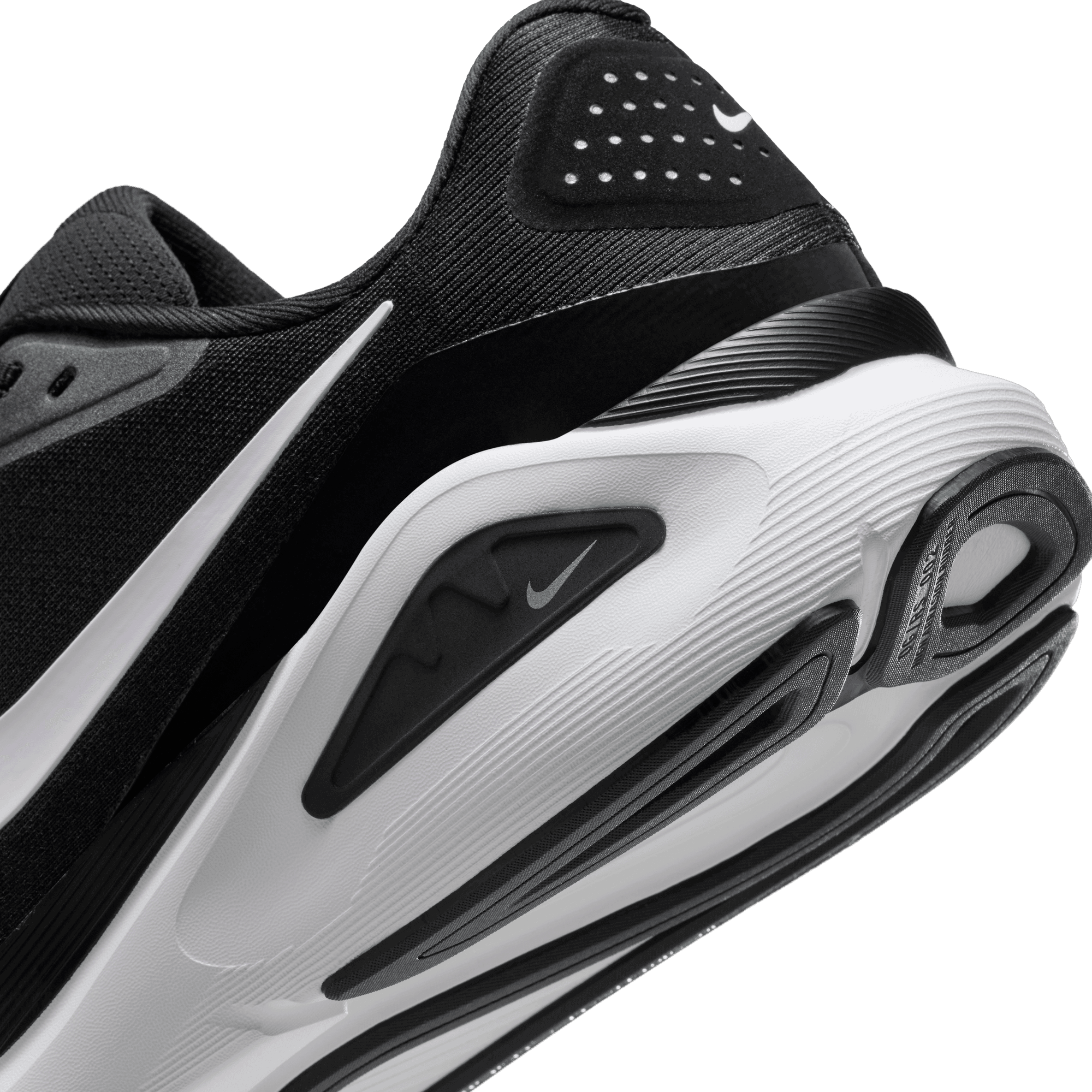 NIKE, M Structure 26 Wide