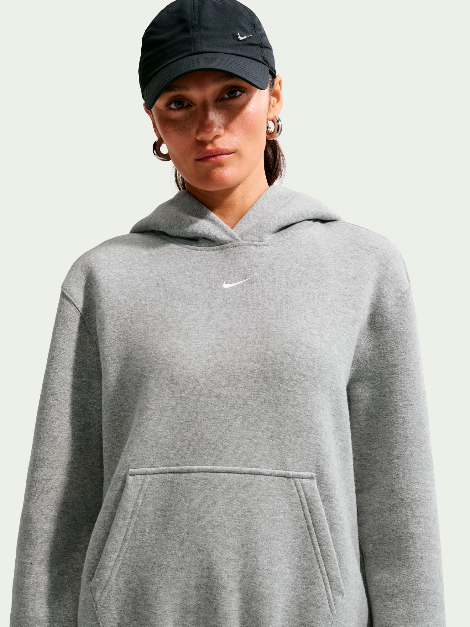 
NIKE, 
W STUDIO FLEECE PO HOODIE, 
Detail 1
