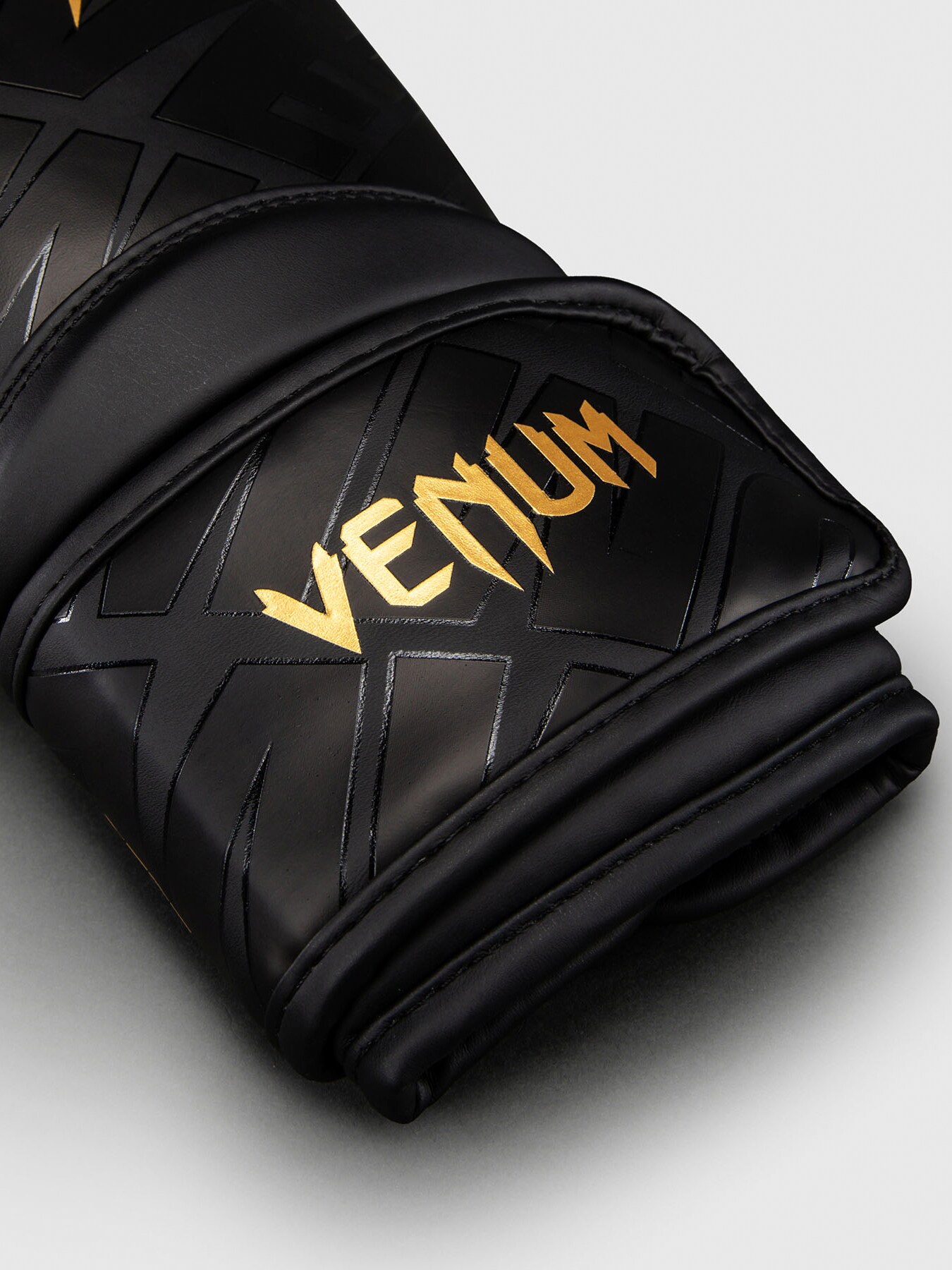 VENUM, CONTENDER 1.5 3D BOXING GLOVES