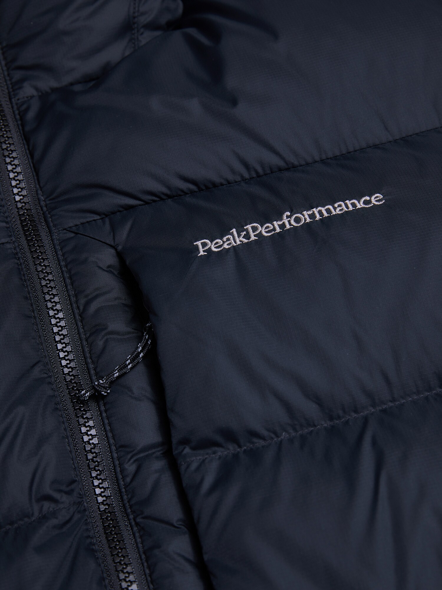 PEAK PERFORMANCE, M Frost Down Puffer