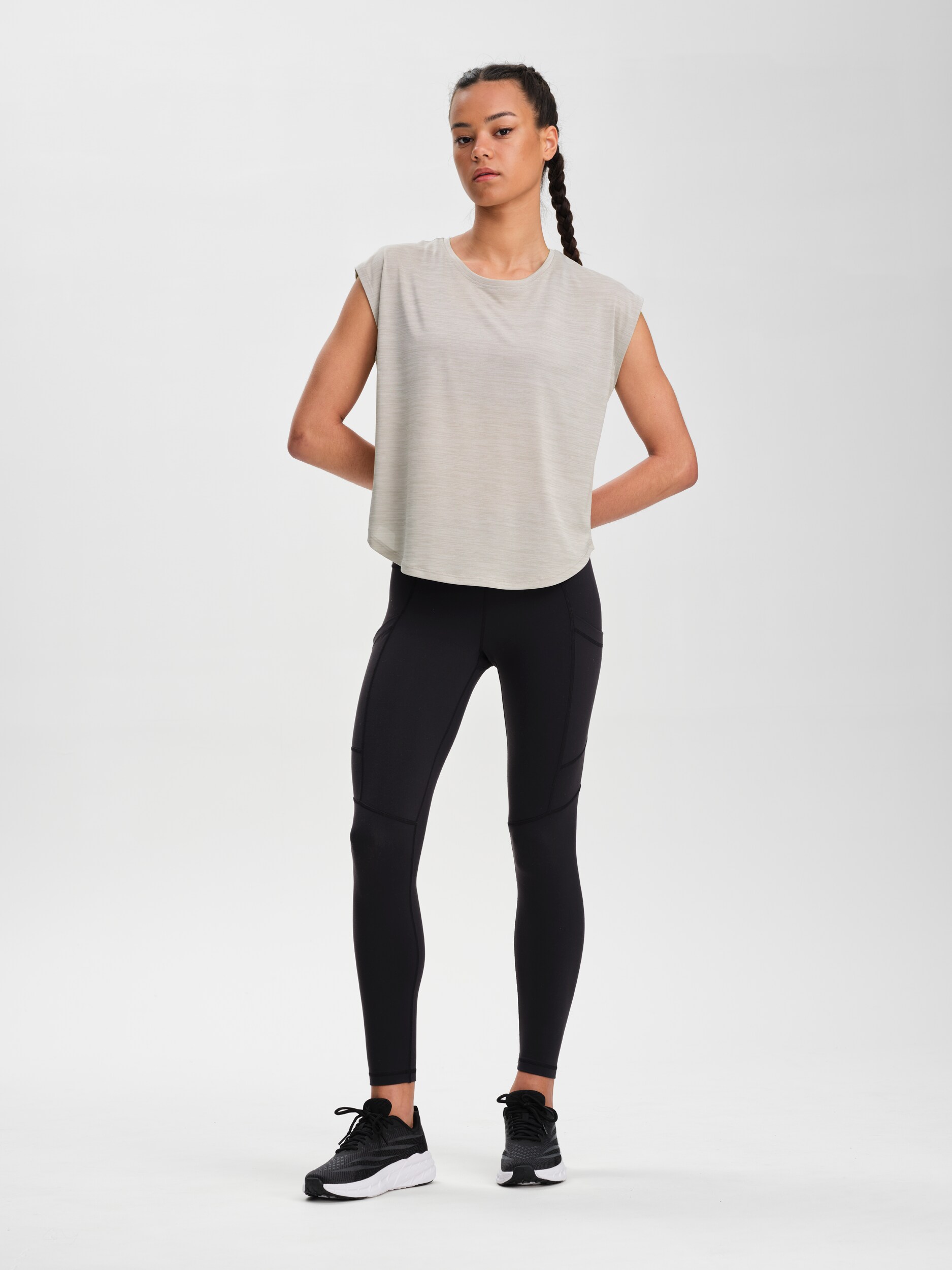 SOC, W Rounded Top Re