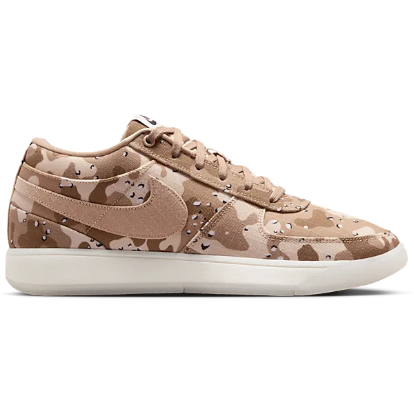 NIKE Книга 1. Пустынный камуфляж