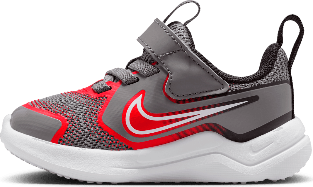 NIKE, K Cosmic Runner