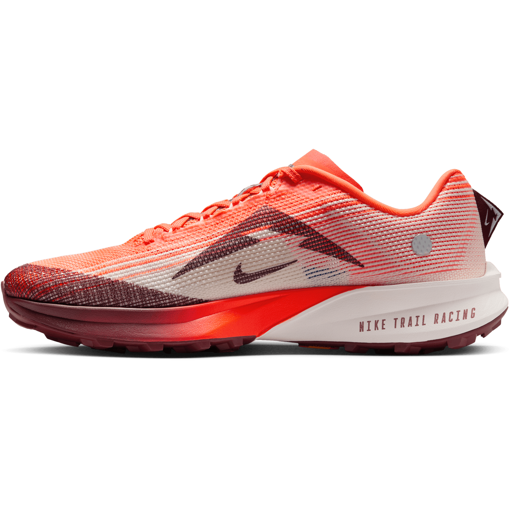 NIKE, M Terra Kiger 10