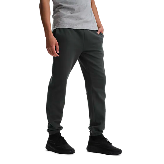 392174111101 SOC M Core Sweat Pant 392174111101 SOC M Core Sweat Pant Model01 Detail