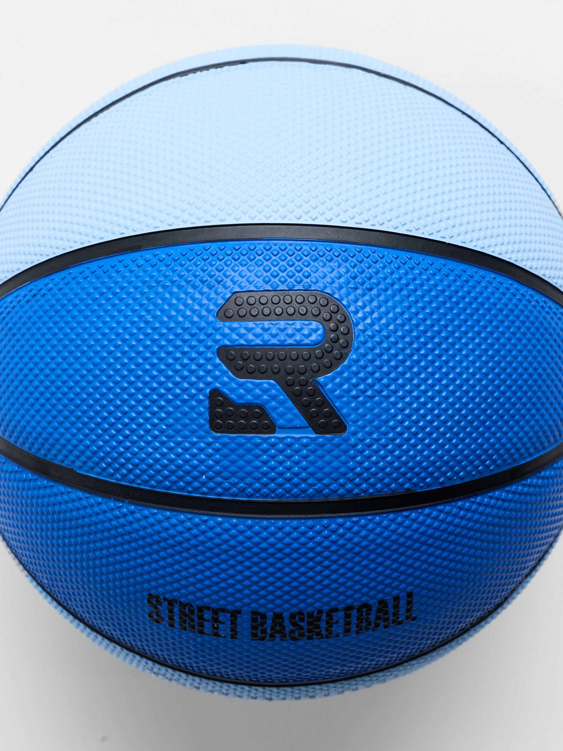 REVOLUTION, STREET BALL