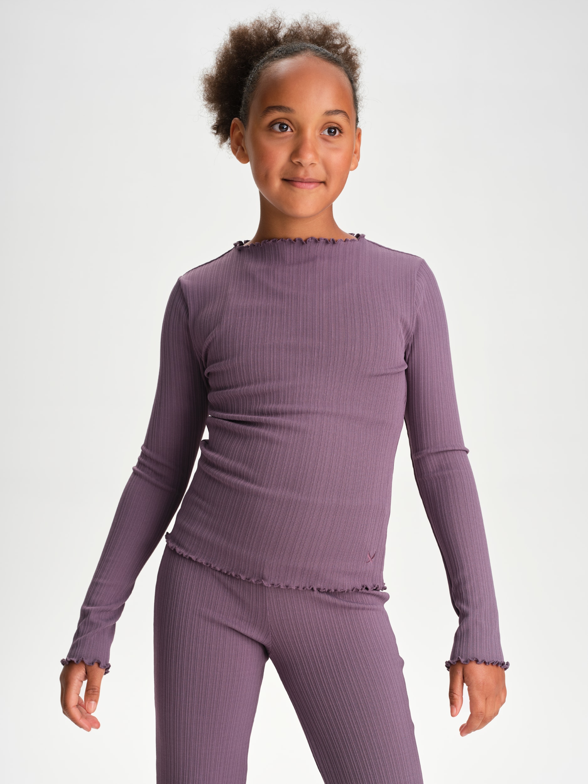 
SOC, 
J Motion Longsleeve, 
Detail 1
