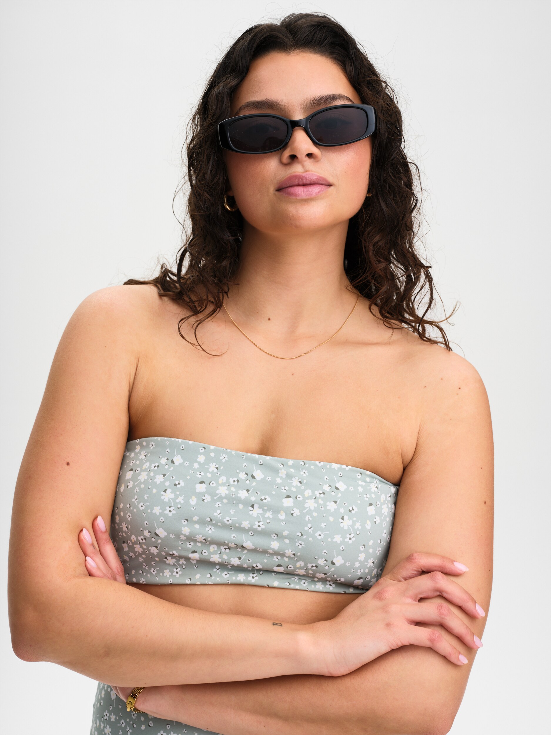 SOC, W BEACH TUBE TOP