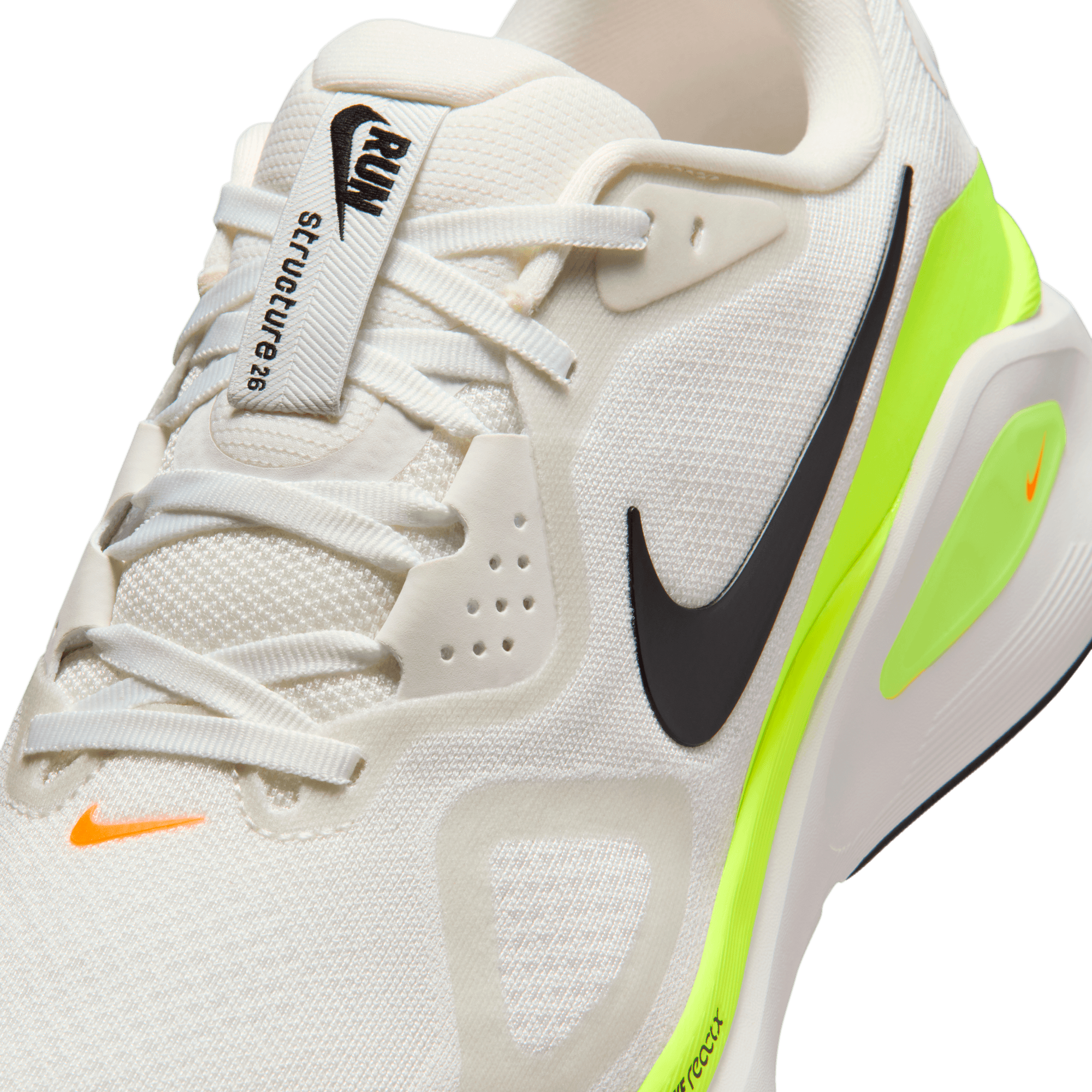 NIKE, M Structure 26