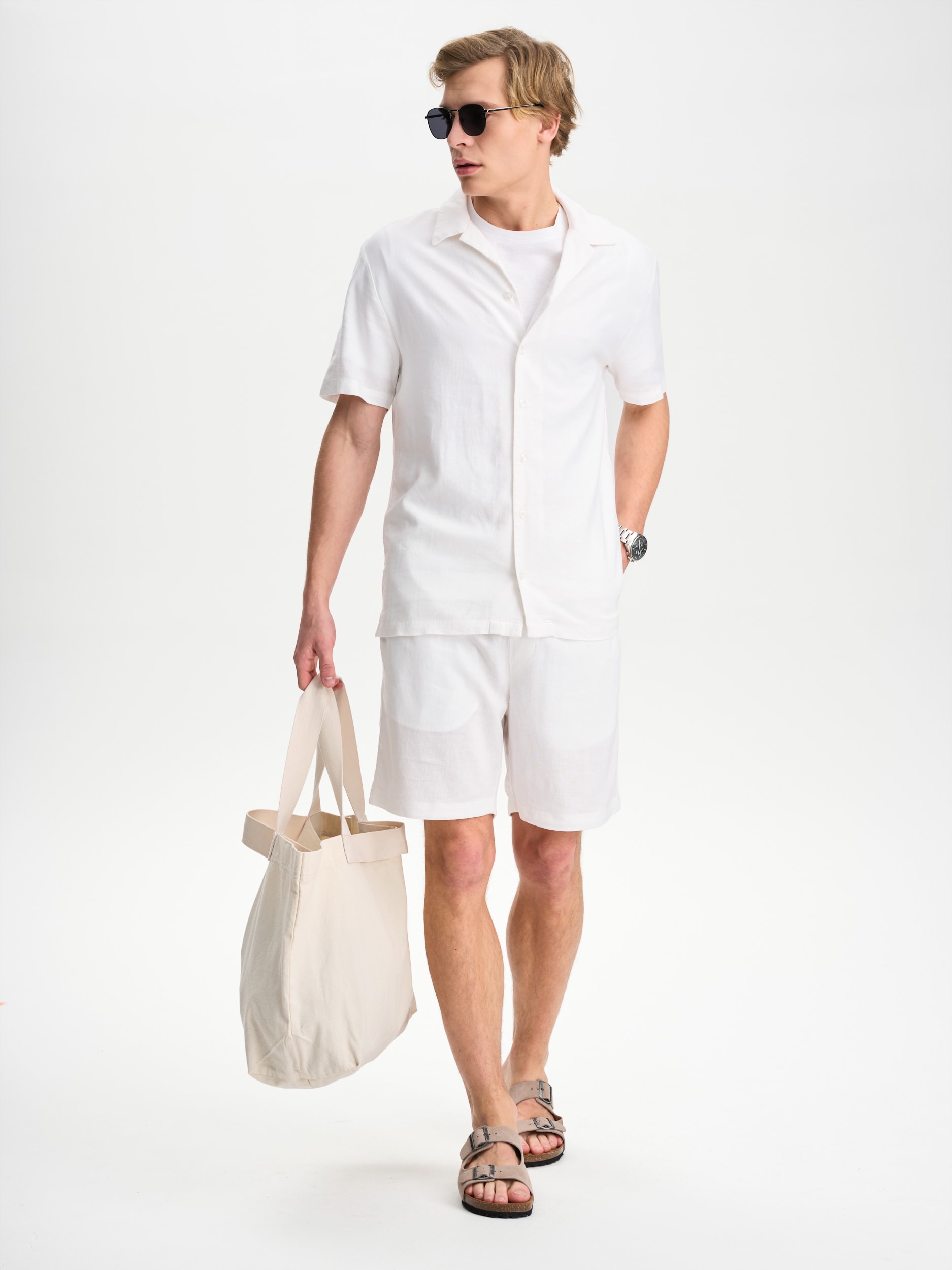 RACE MARINE, M COAST LINEN SHORTS