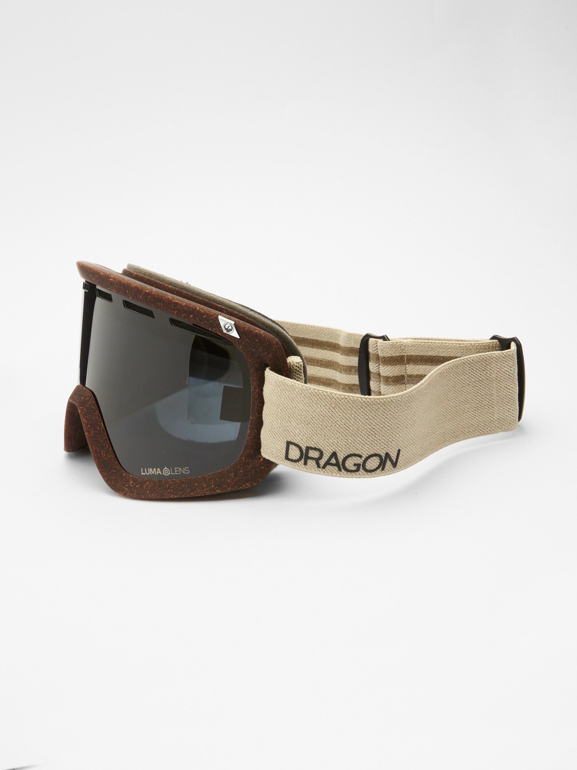 
DRAGON, 
D1 Otg, 
Detail 1
