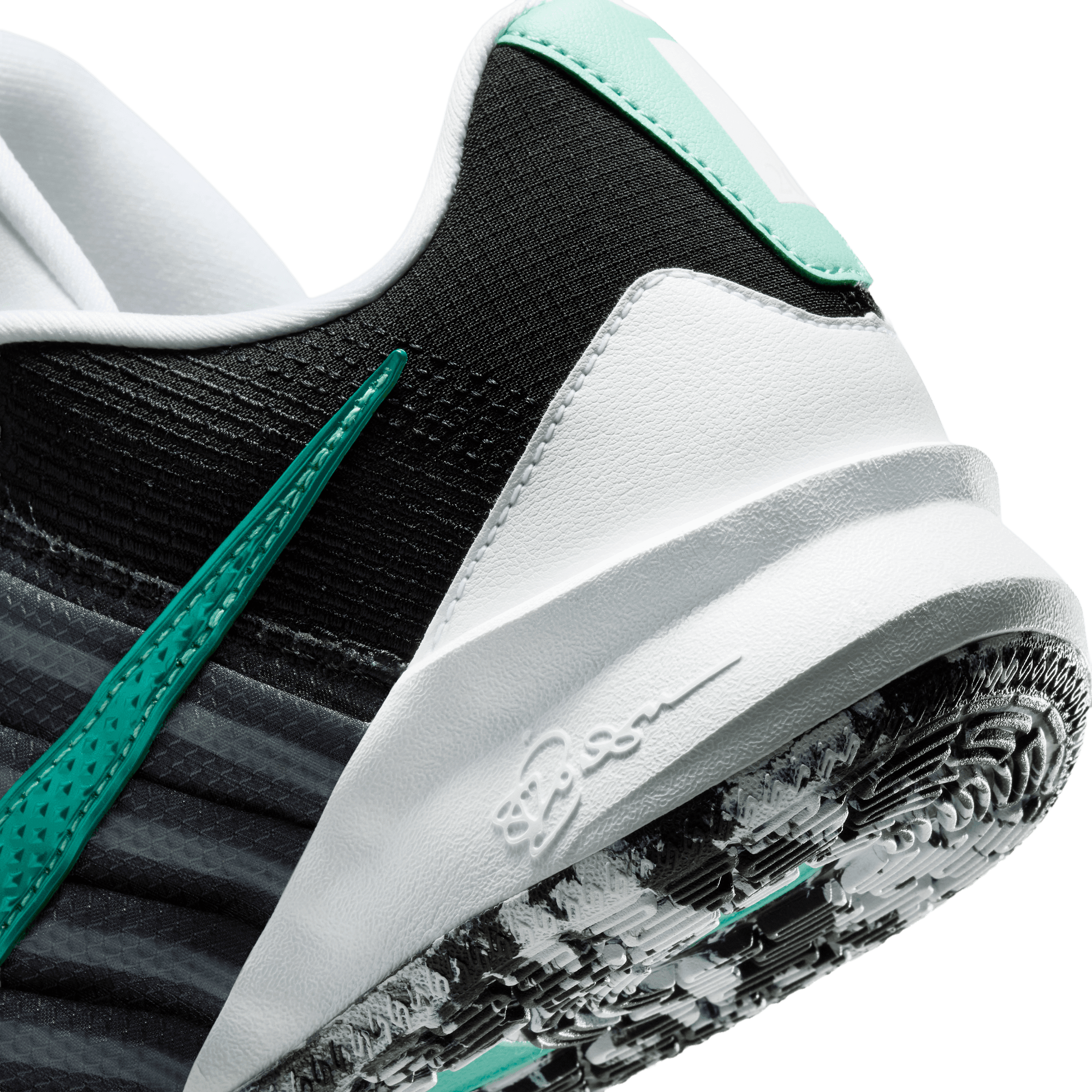NIKE, W SABRINA 3
