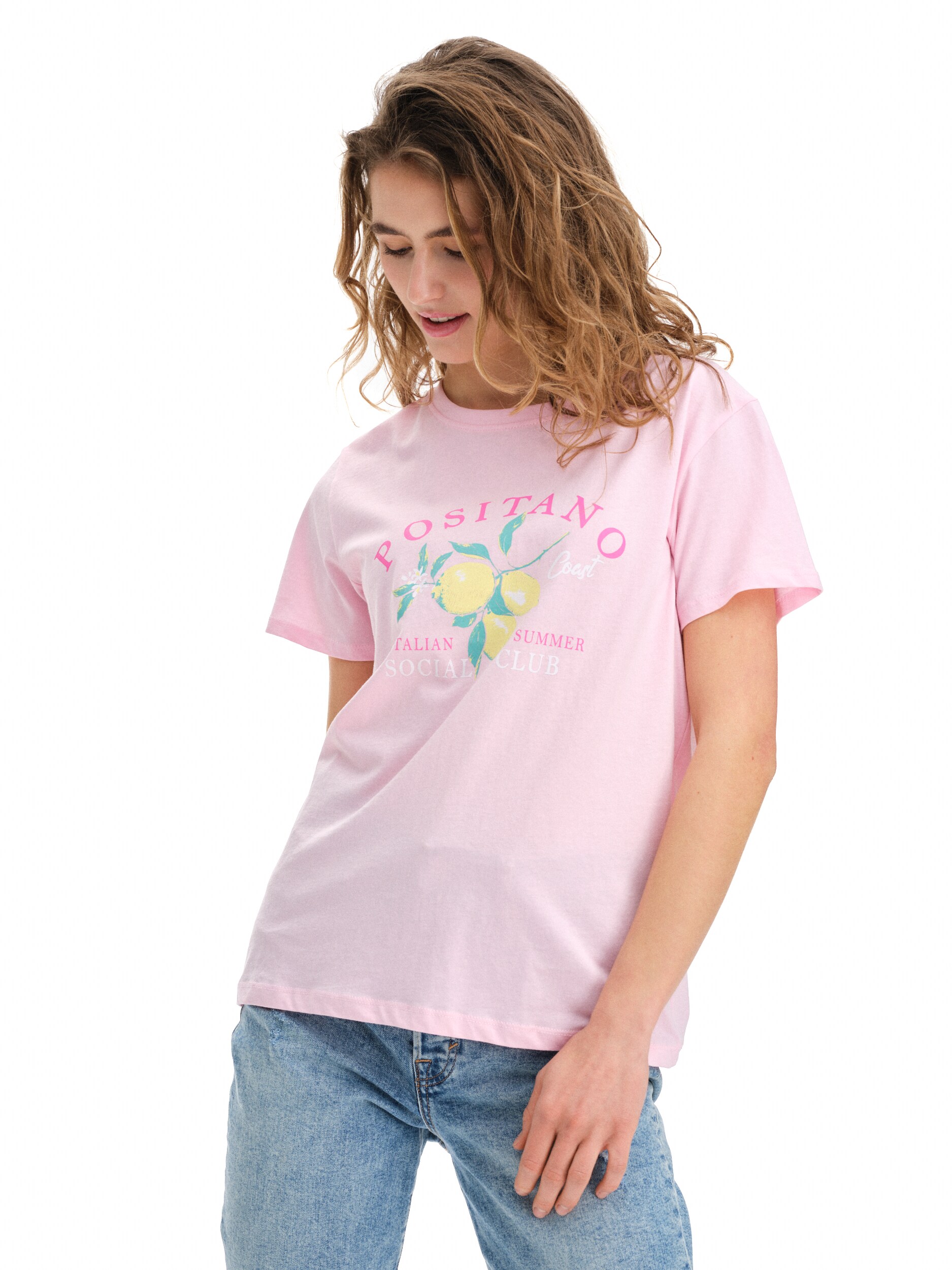 
REACTION, 
Printed Tee W, 
Detail 1
