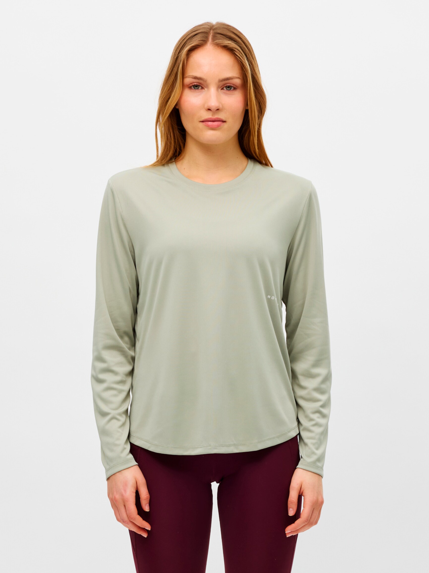 
R&Ouml;HNISCH, 
LIGHT LOGO LONG SLEEVE, 
Detail 1
