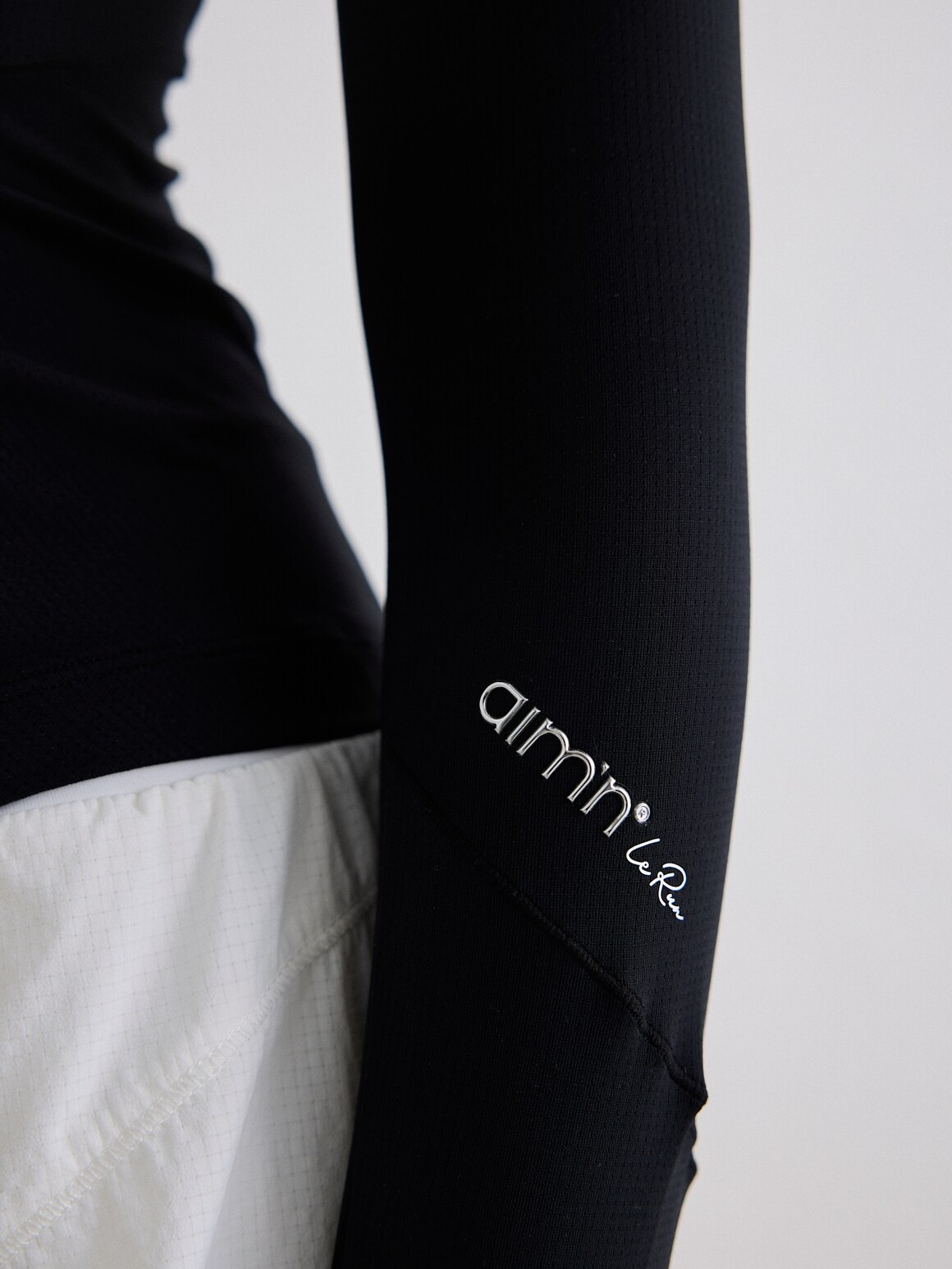 AIM&acute;N, W RUNNING ZIP LONG SLEEVE