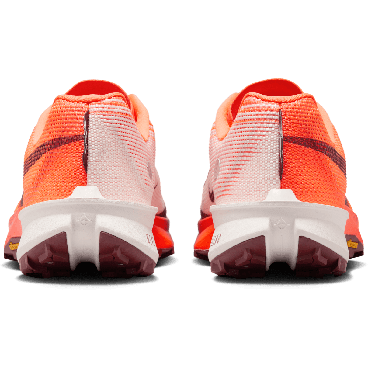 NIKE, M Terra Kiger 10