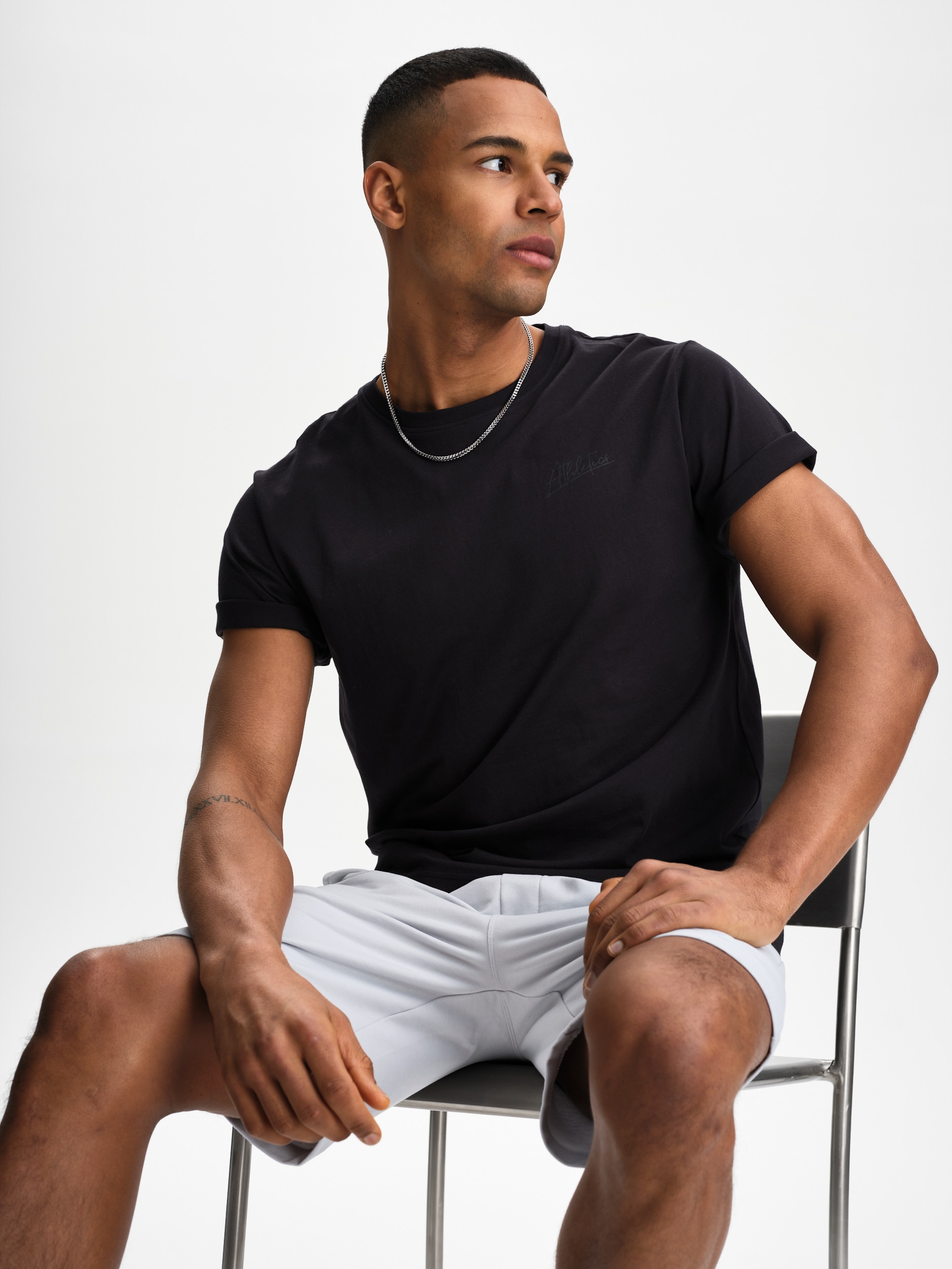 
SOC, 
M GRAPHIC TEE, 
Detail 1
