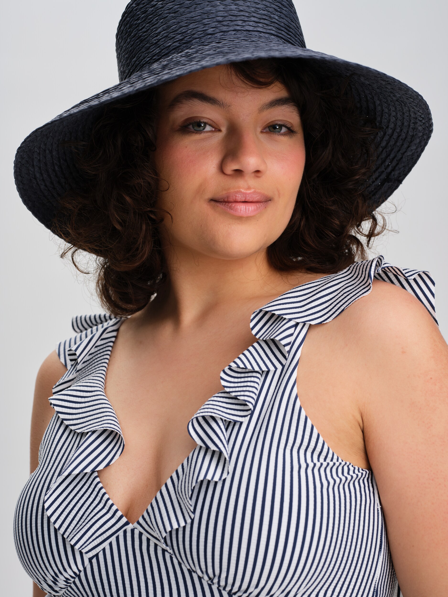 RACE MARINE, W Anthea Flounced Suit