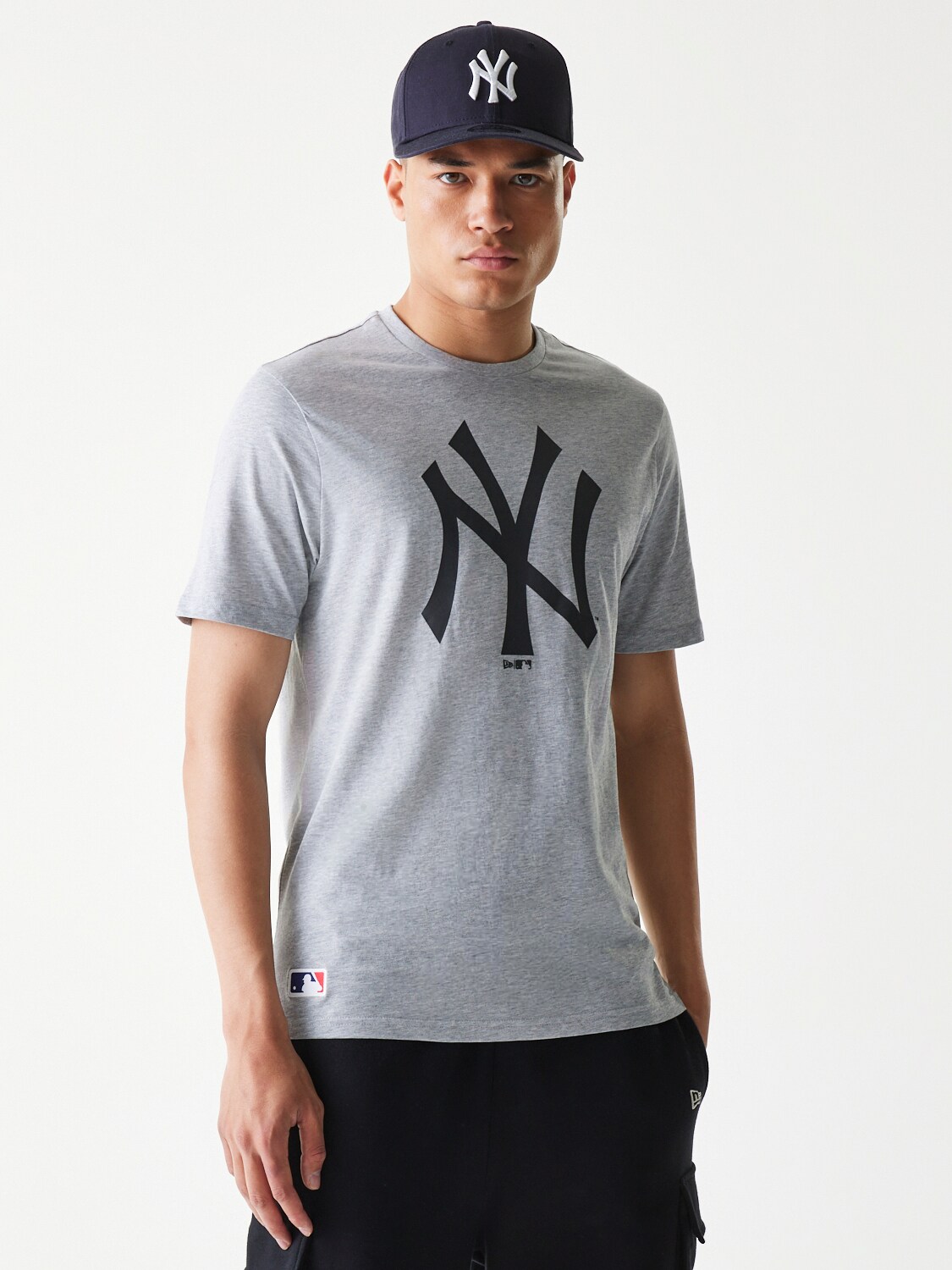
NEW ERA, 
MLB LOGO REG TEE M, 
Detail 1
