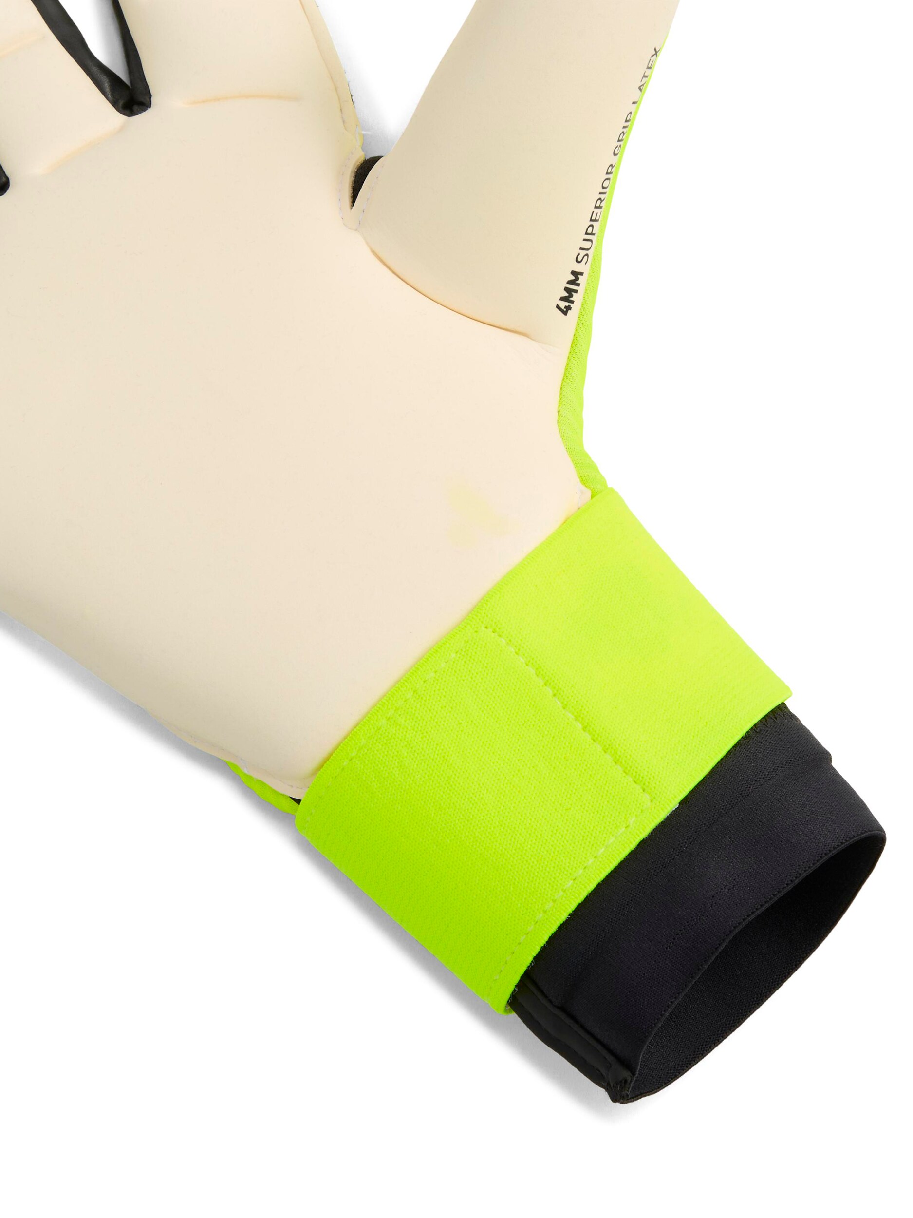 PUMA, PUMA ULTRA ULTIMATE HYBRID