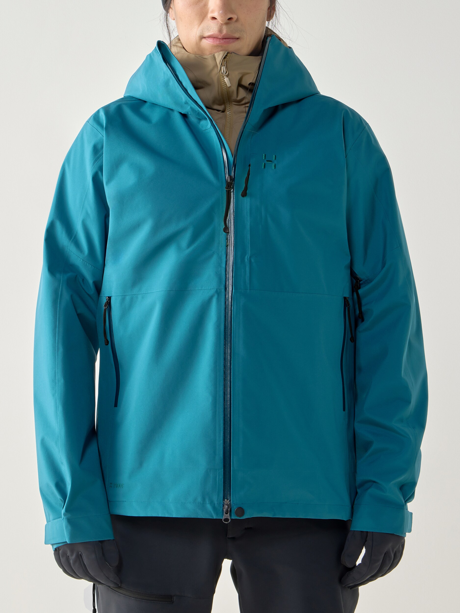 
HAGL&Ouml;FS, 
M Front Proof Ii Jacket, 
Detail 1
