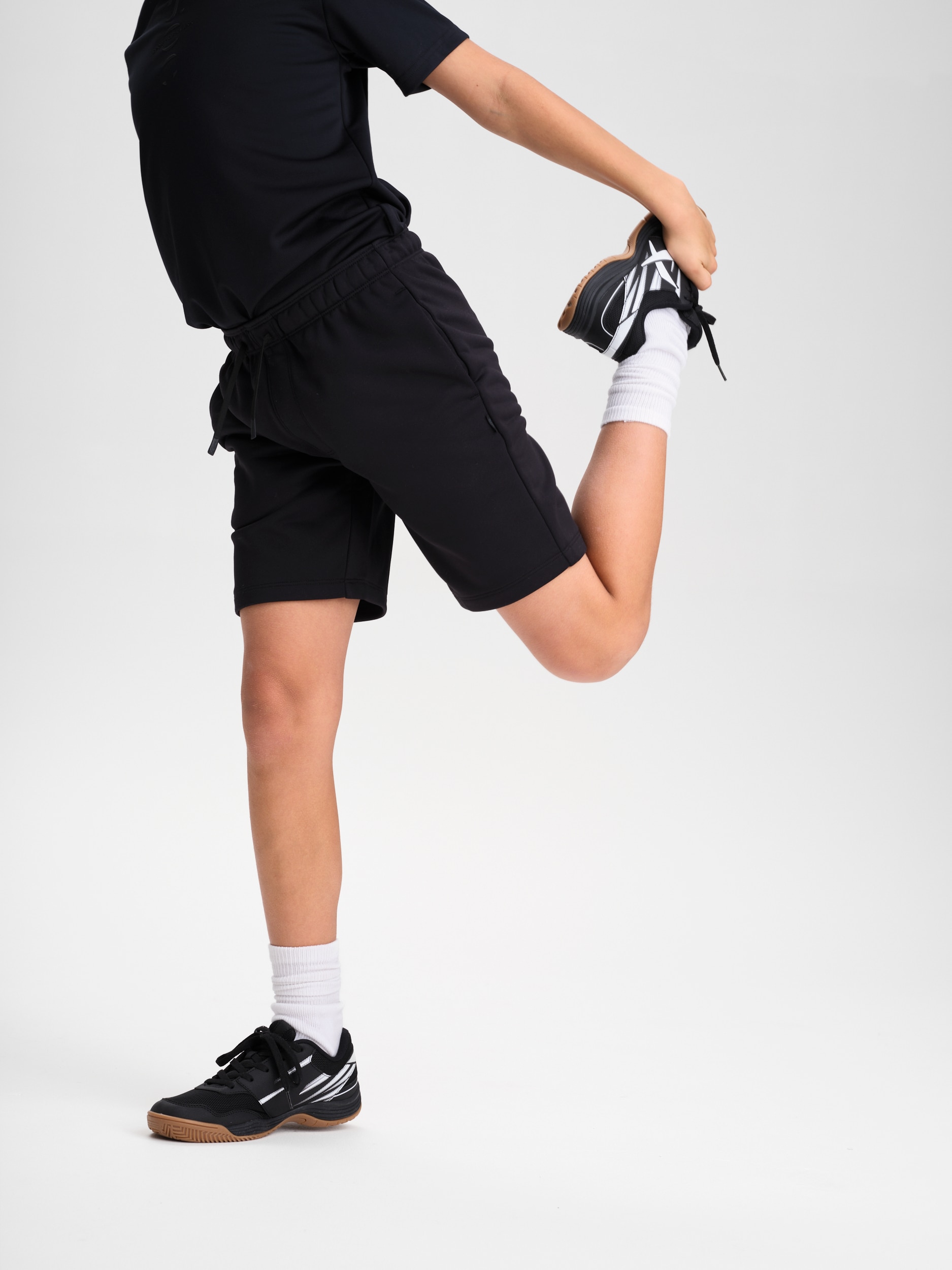 
SOC, 
J POWER SHORTS, 
Detail 1
