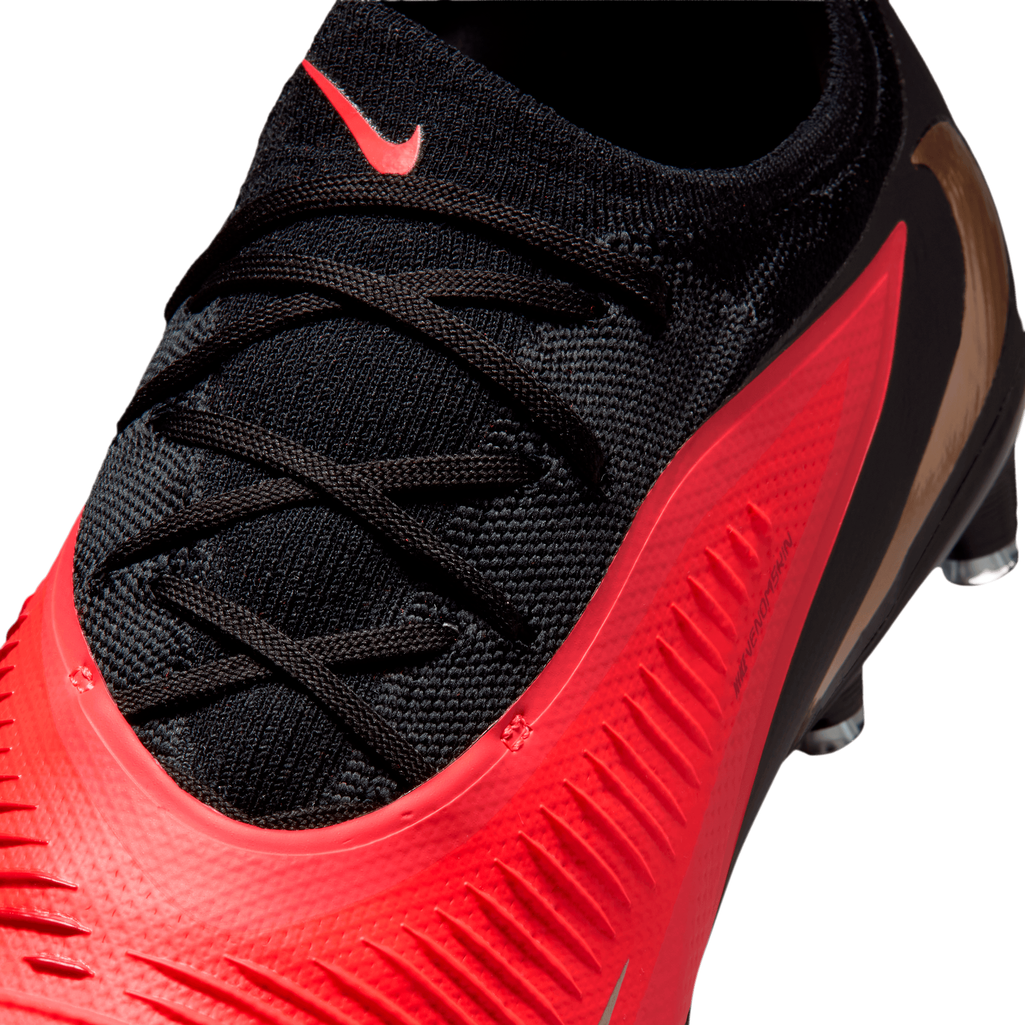 NIKE, Phantom 6 Low Pro Ag-pro
