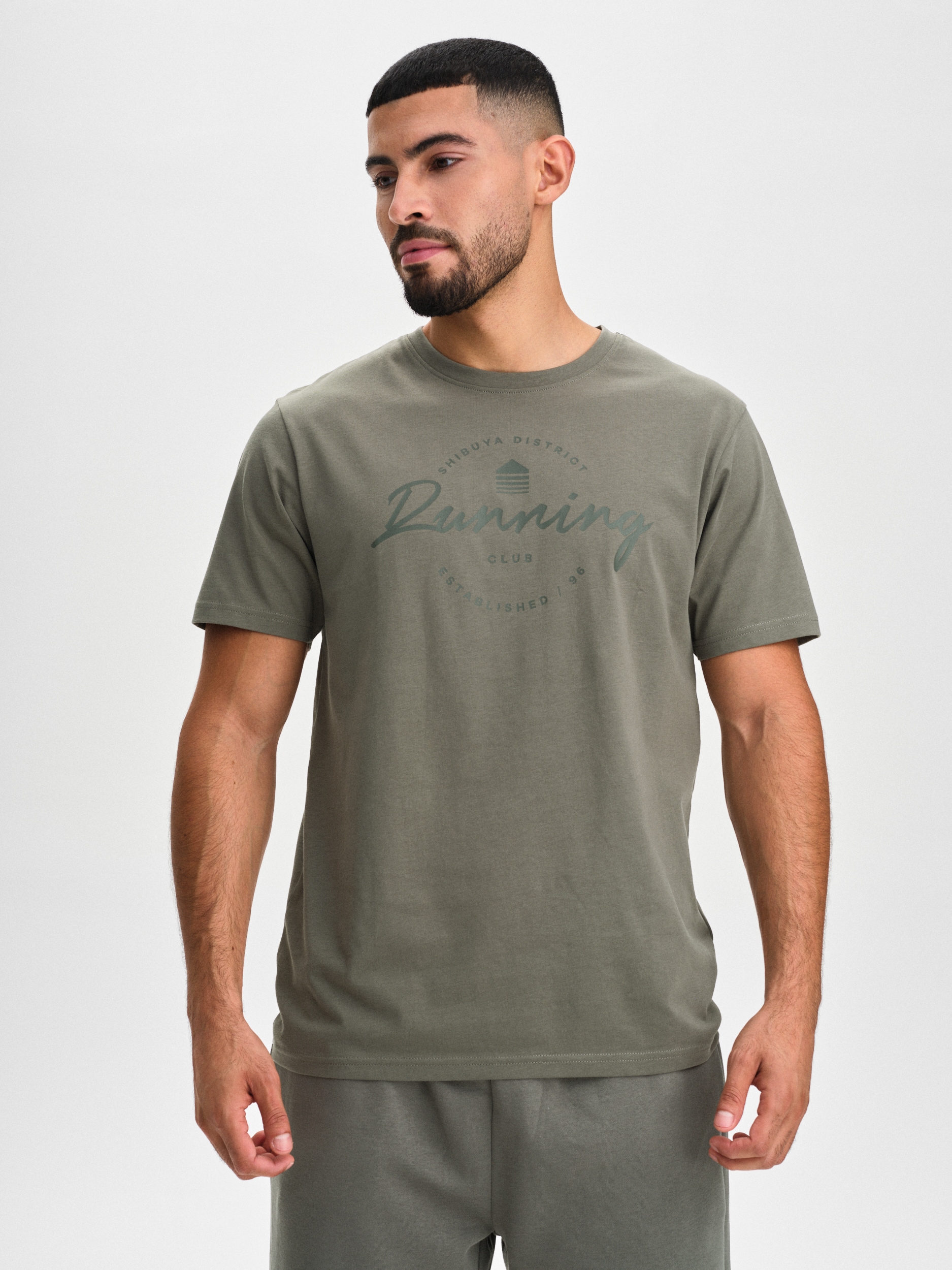
SOC, 
M GRAPHIC TEE, 
Detail 1
