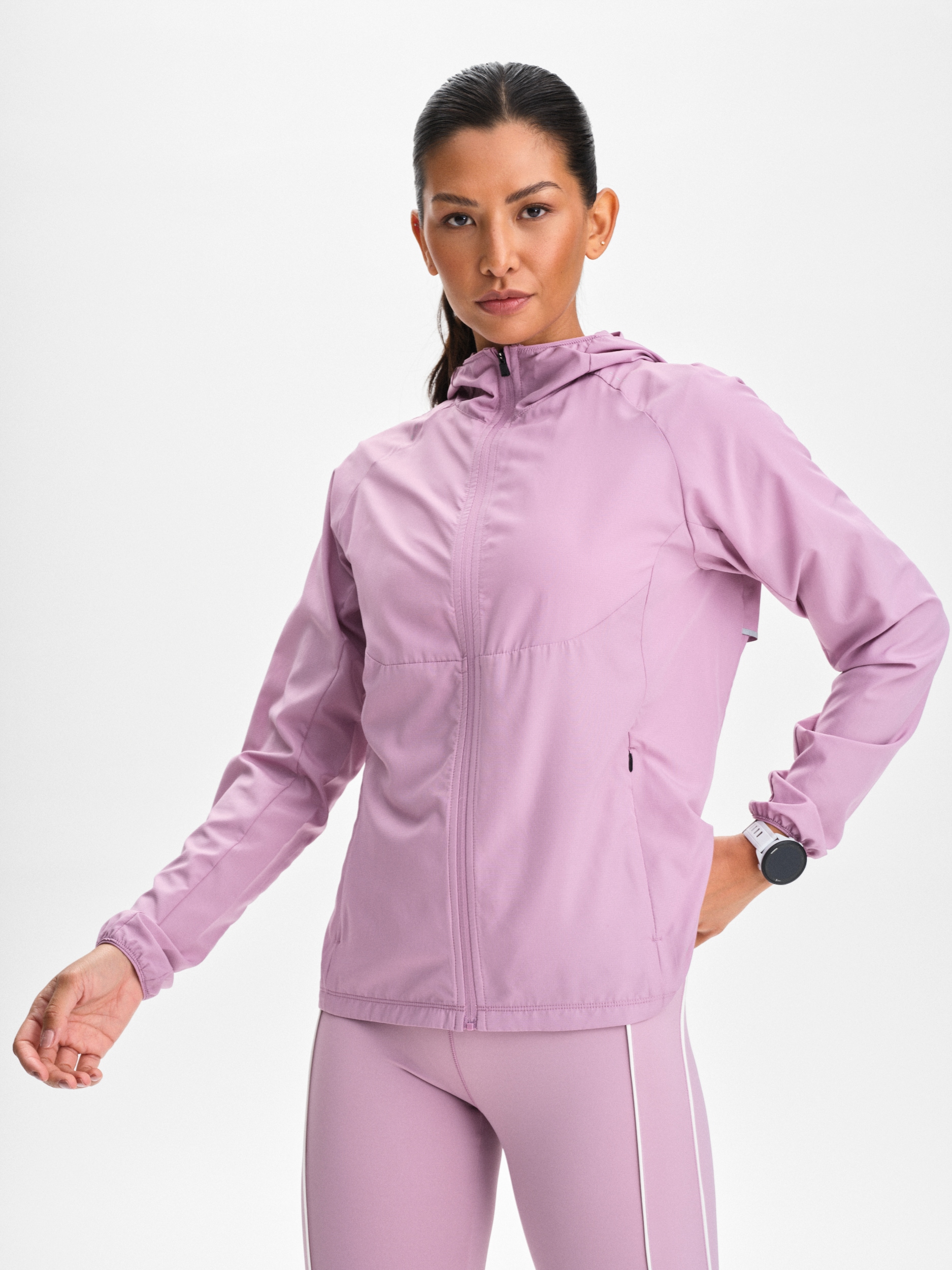 
SOC, 
W Run Wind Jacket, 
Detail 1
