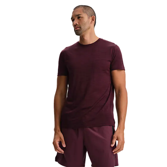 284151134101 SOC M Tech Tee Re 284151134101 SOC M Tech Tee Re Model01 Detail