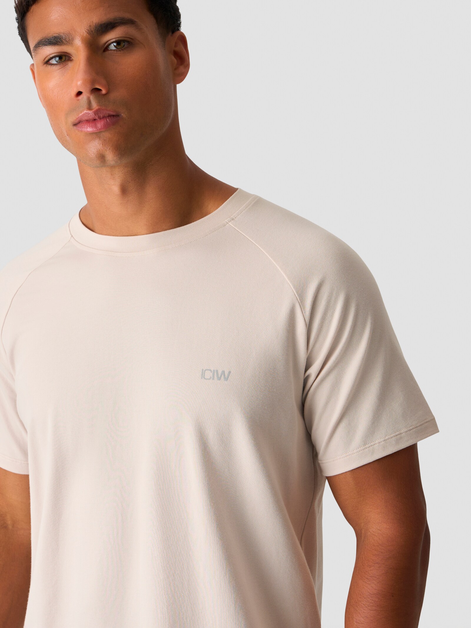 ICANIWILL, M WORKOUT RAGLAN TEE
