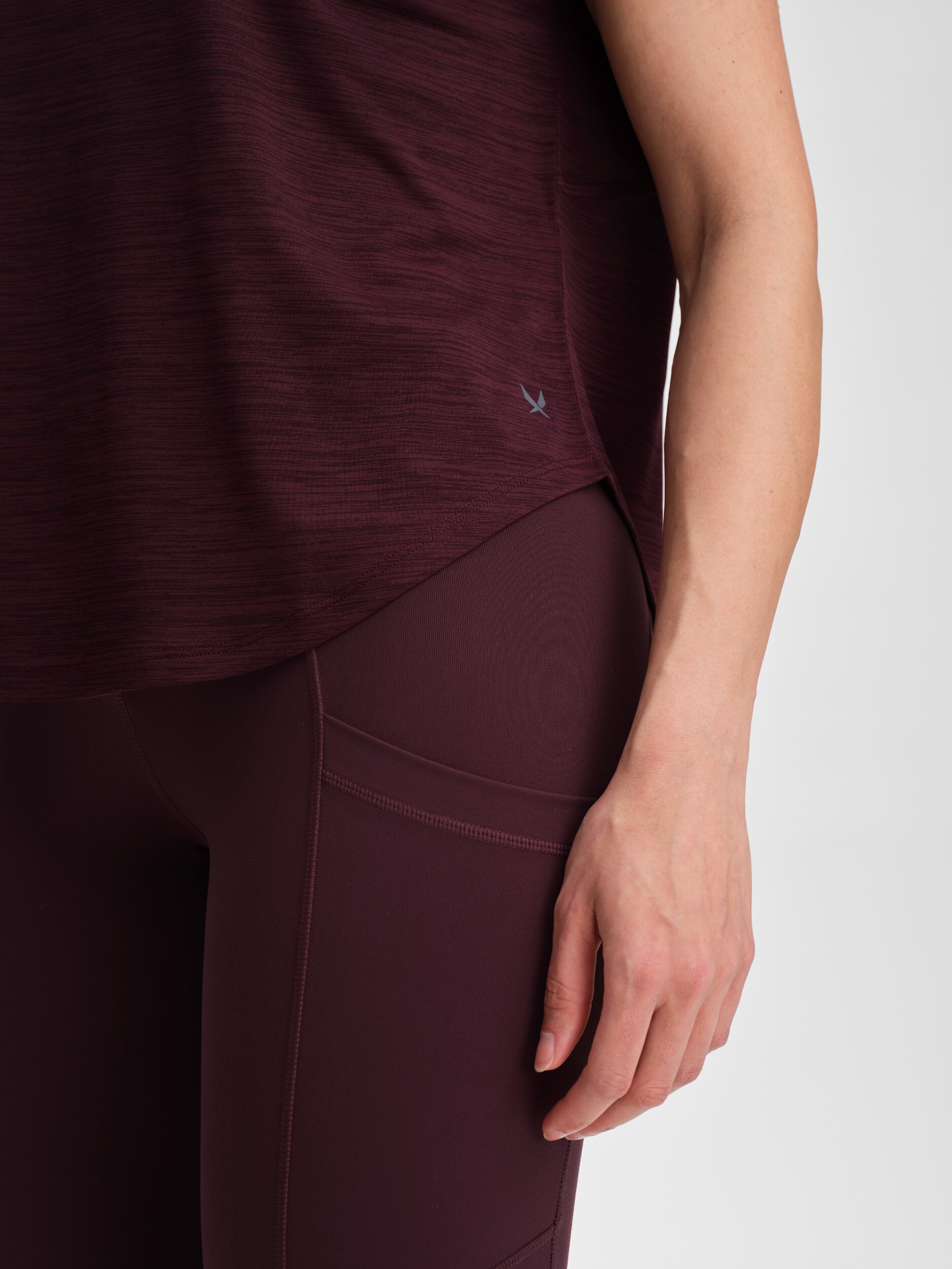 SOC, W Rounded Top Re