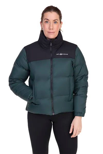 705604102101 SAIL RACING  Cloud Down Jacket W 705604102101 SAIL RACING Cloud Down Jacket W  Model01 Detail