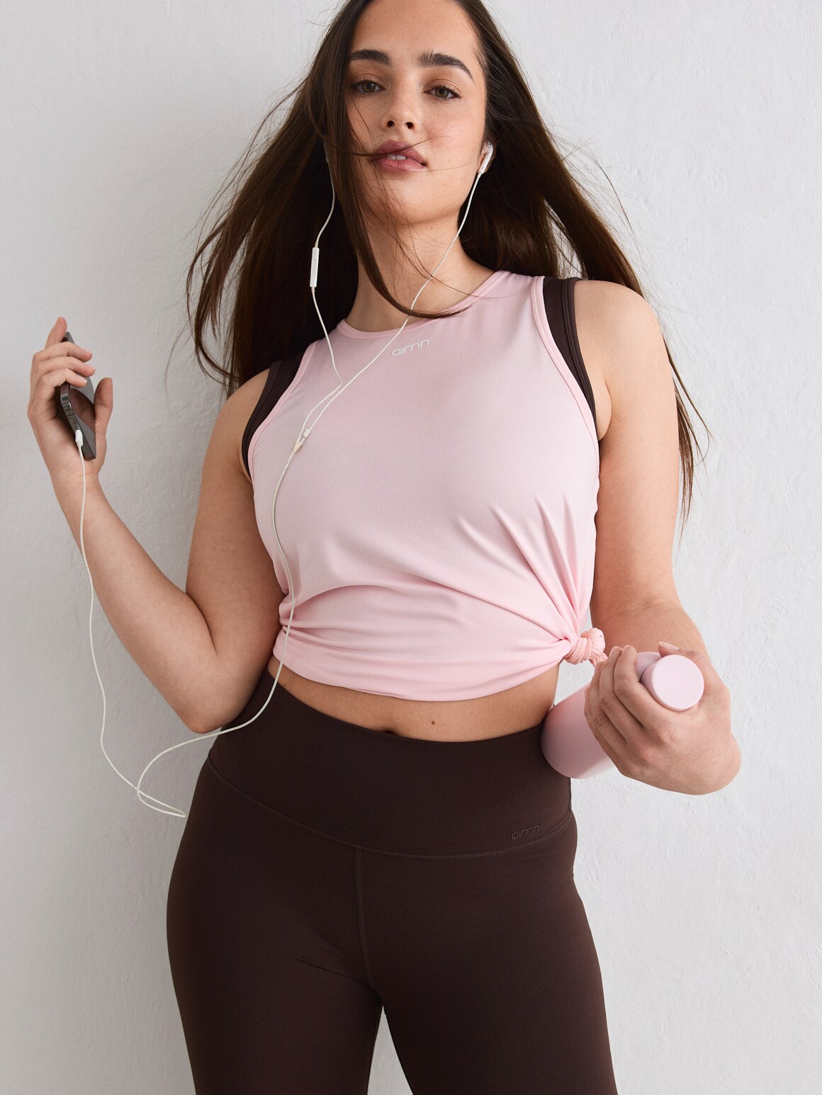 
AIM&acute;N, 
Soft Basic Singlet, 
Detail 1
